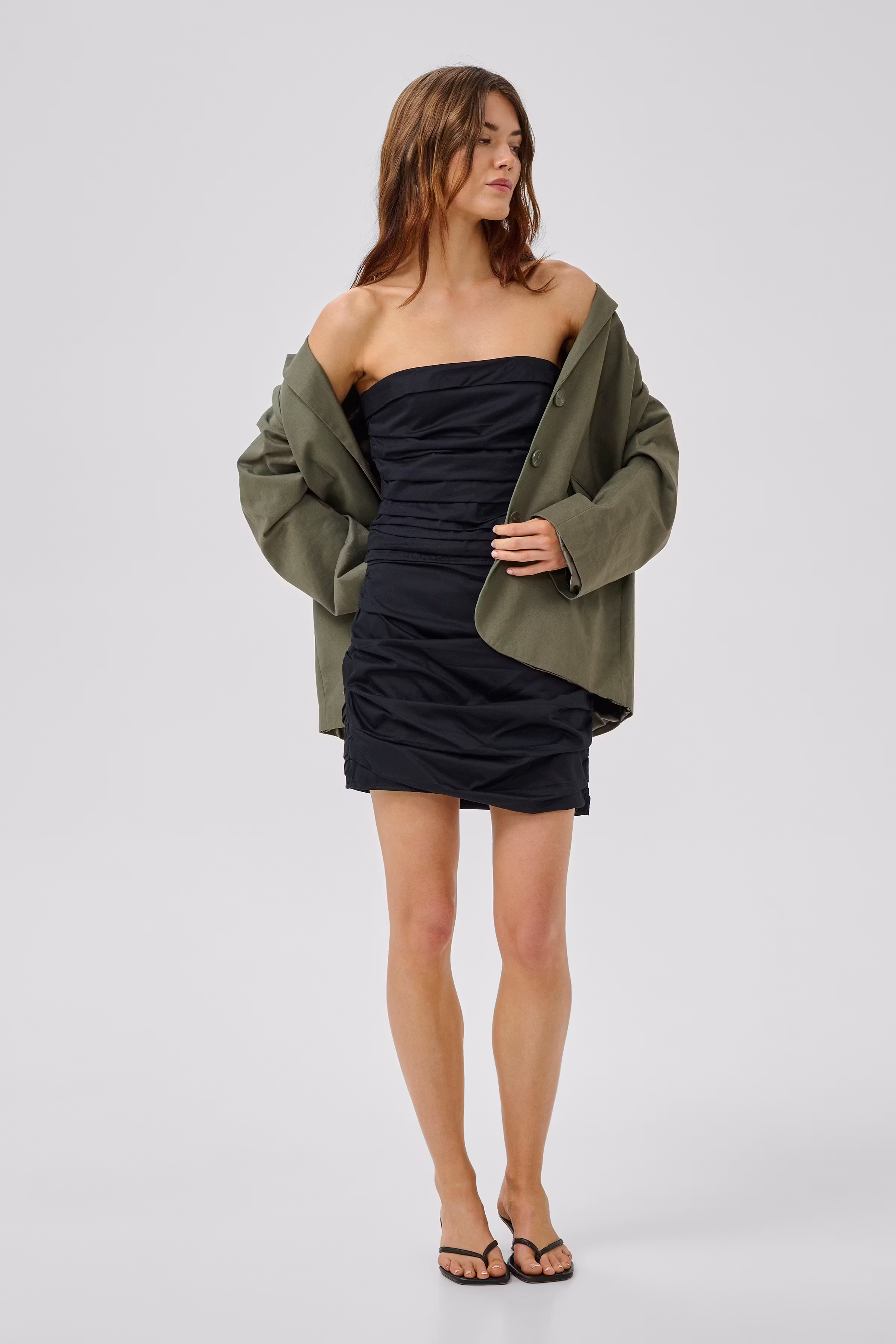 MWBella Skirt LOOKBOOK FRONT 10705338-100031