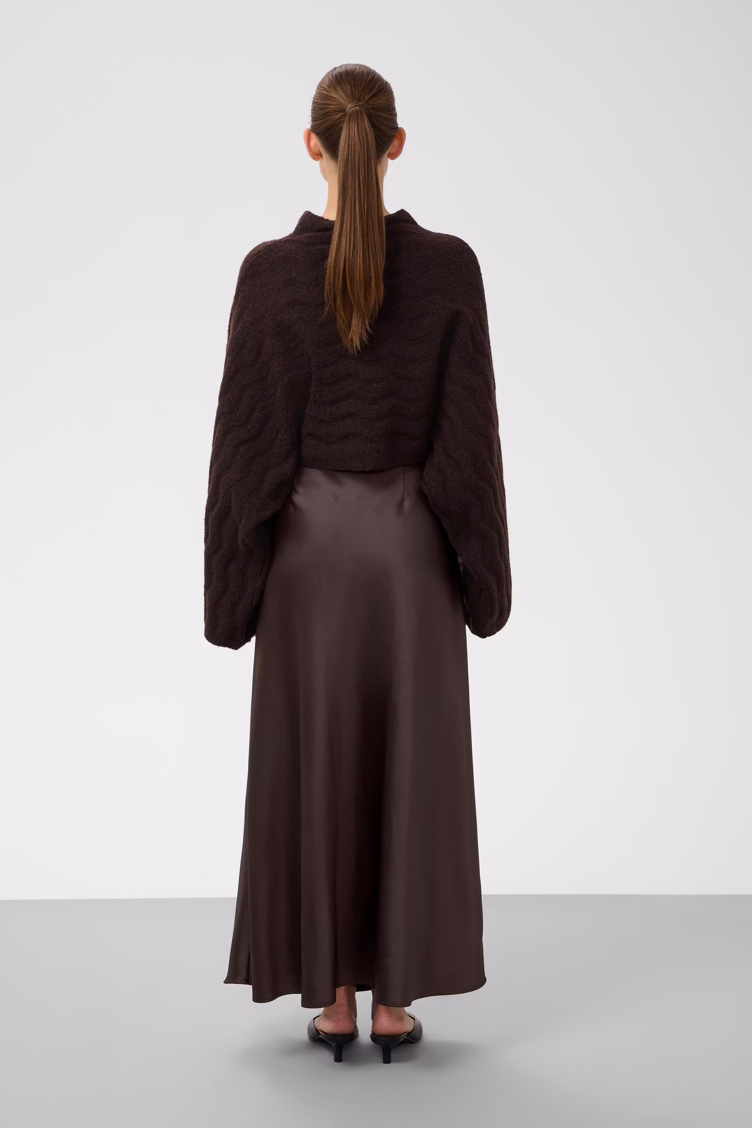 SLAnna Skirt LOOKBOOK BACK 30407520-191018