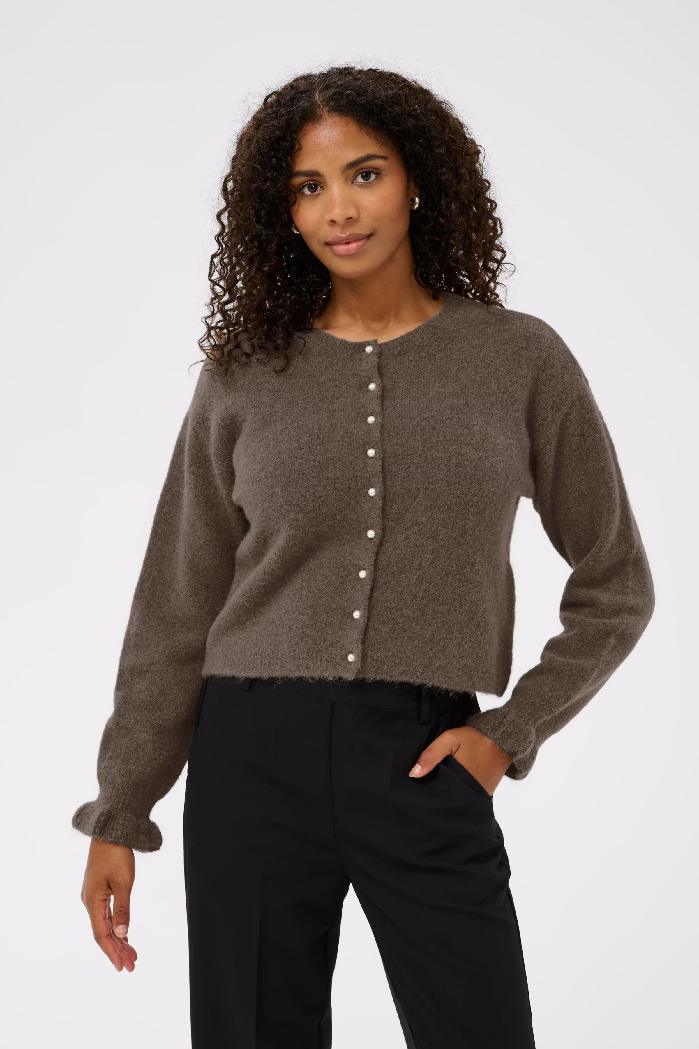 KAcourson Cardigan LOOKBOOK FRONT 10510966-190808