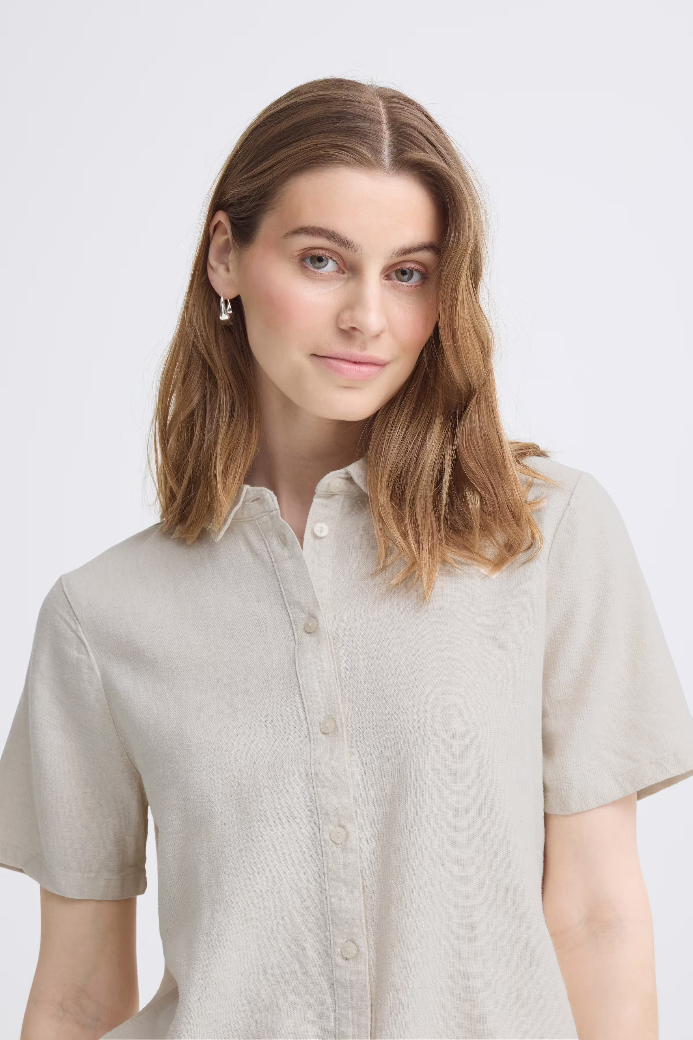 Kortermet skjorte LOOKBOOK DETAIL 20122921-204424