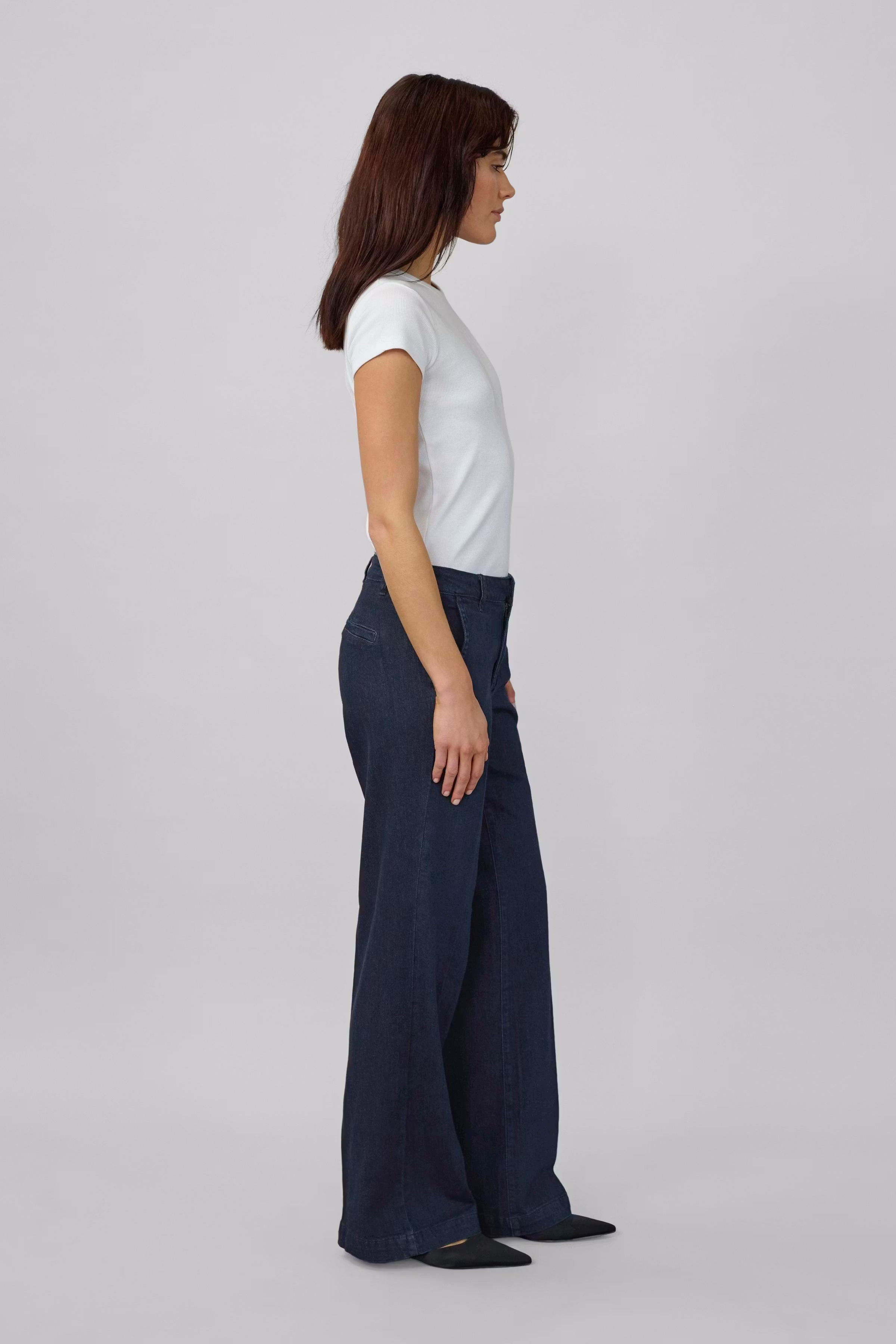 30 THE LARA 115 PANT LOOKBOOK DETAIL 10705210-100067