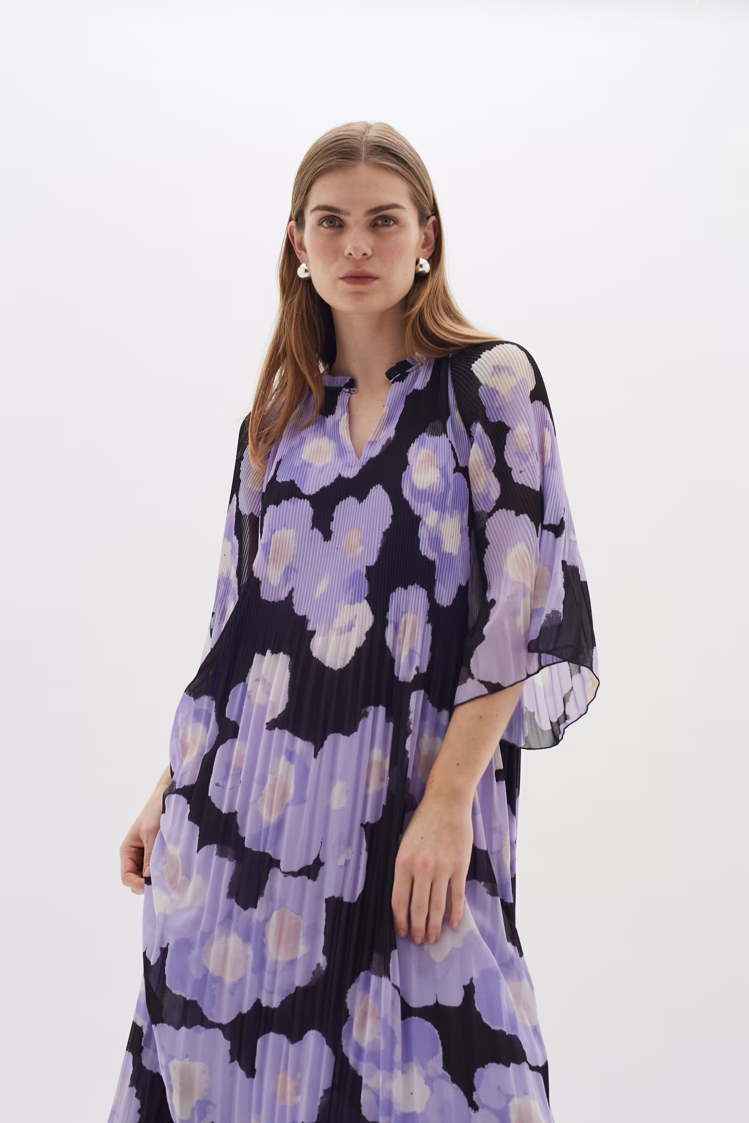 HendraIW Lang Kjole LOOKBOOK FRONT 30109400-302764