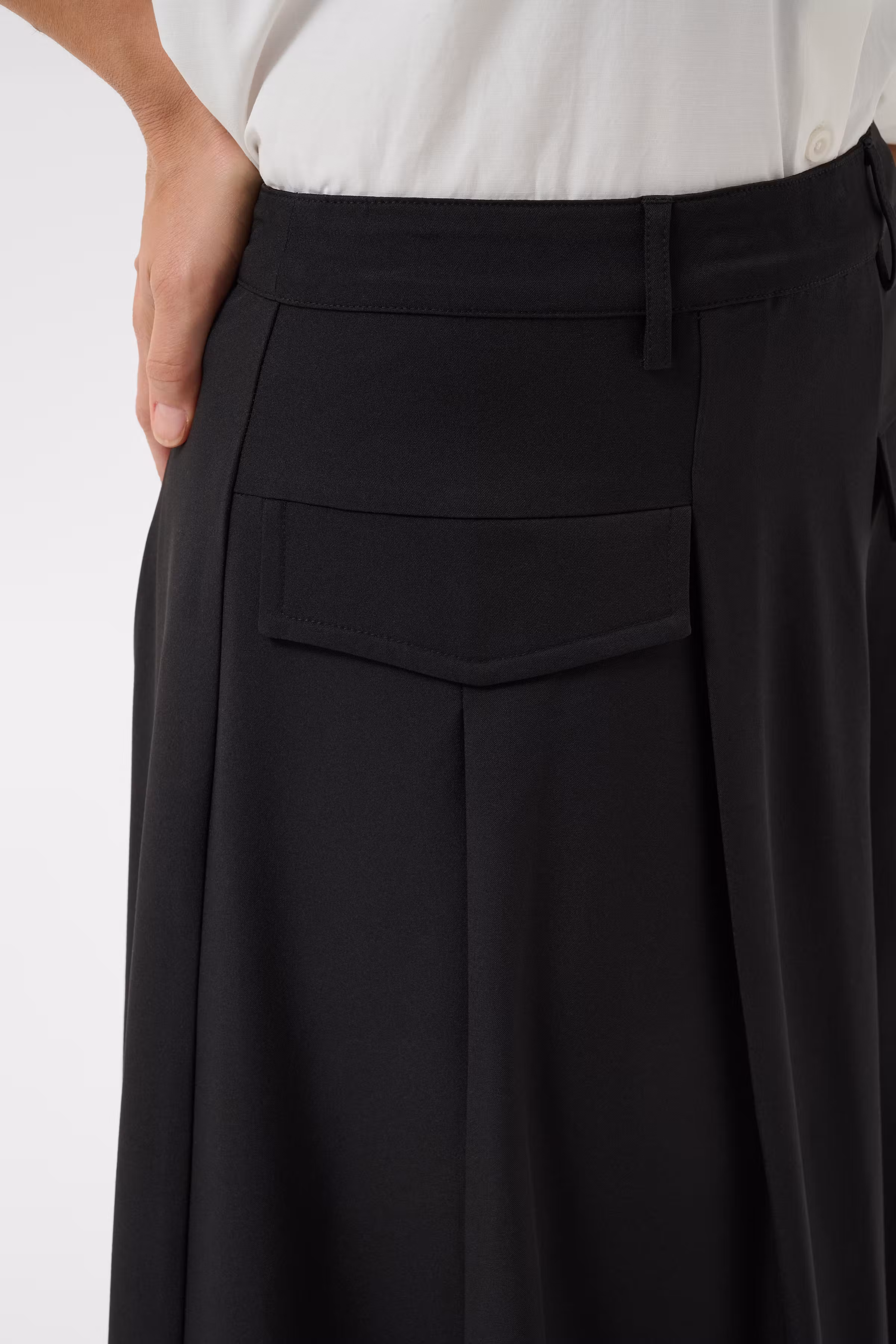 KAruna Skjørt LOOKBOOK DETAIL 10512760-100121