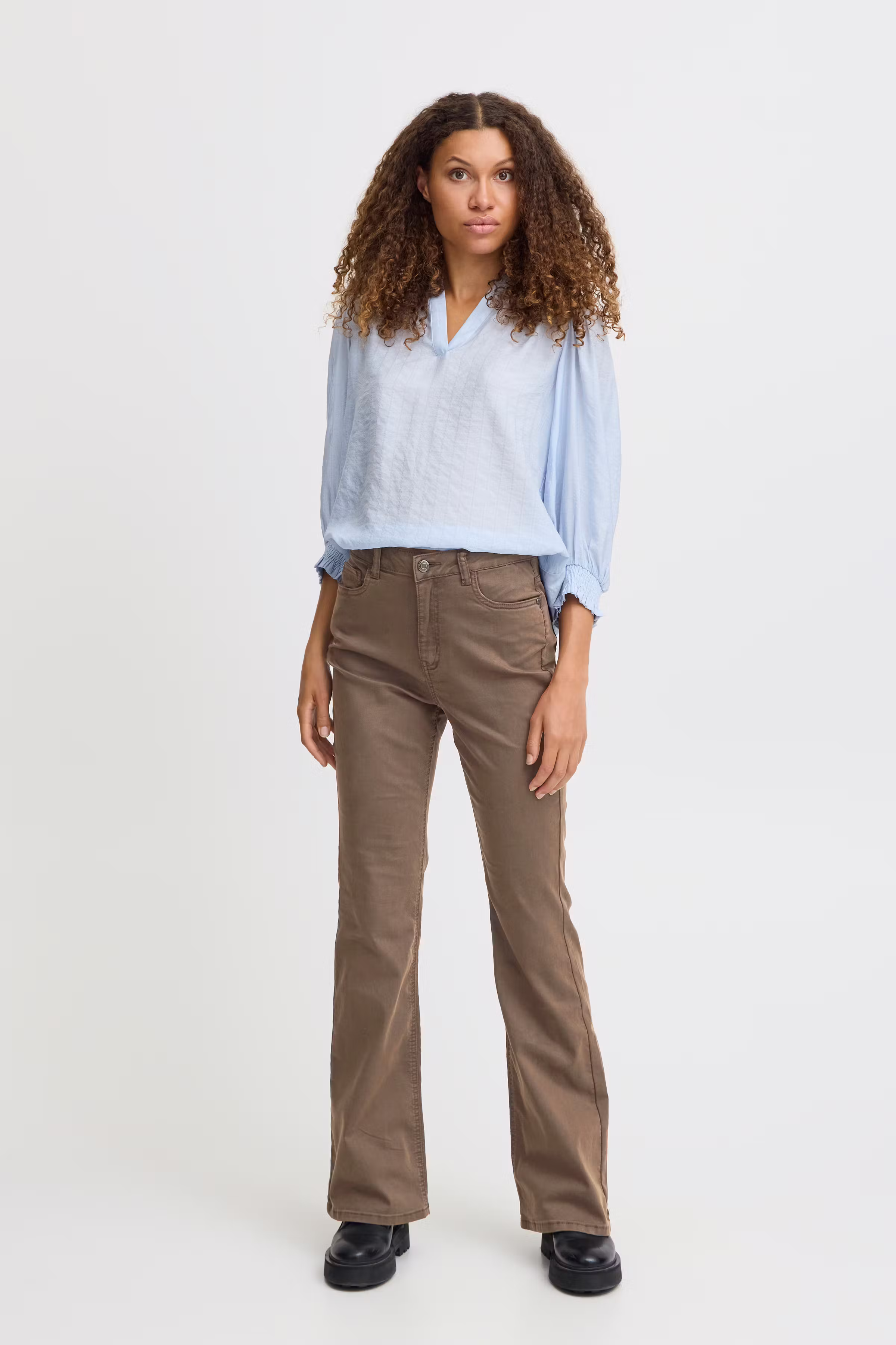 PZROSITA Bootcut Leg Trousers LOOKBOOK FRONT 50208317-190614