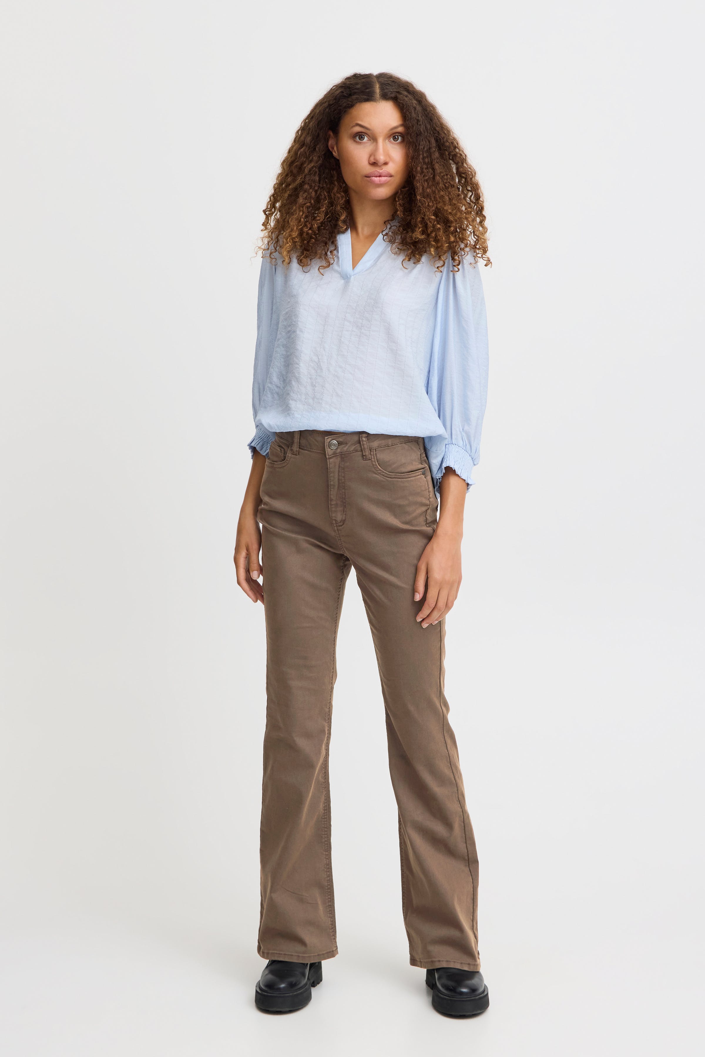 PZROSITA Bootcut Leg Trousers LOOKBOOK FRONT 50208317-190614