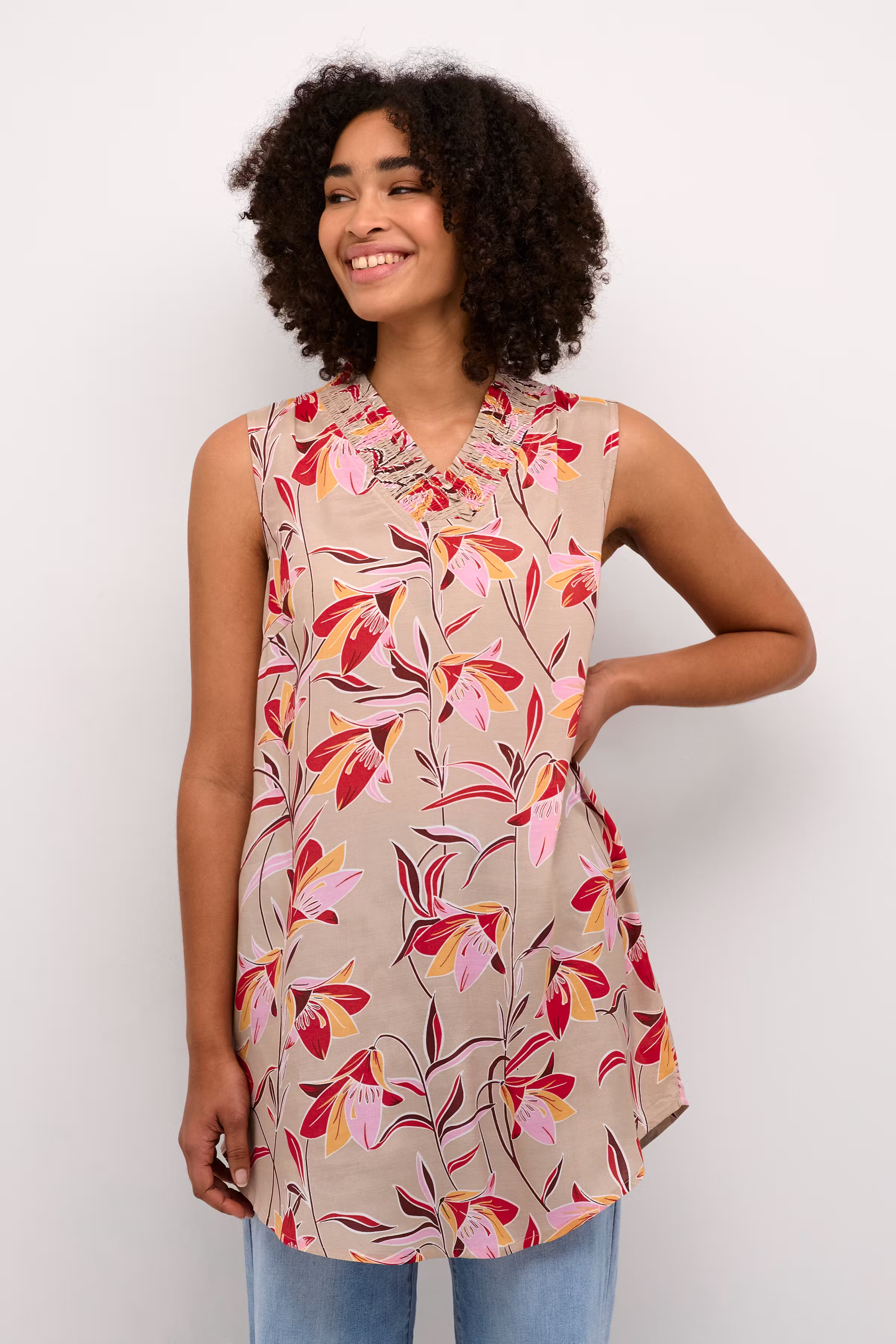 BPjacey Tunika LOOKBOOK FRONT 10590699-106038B