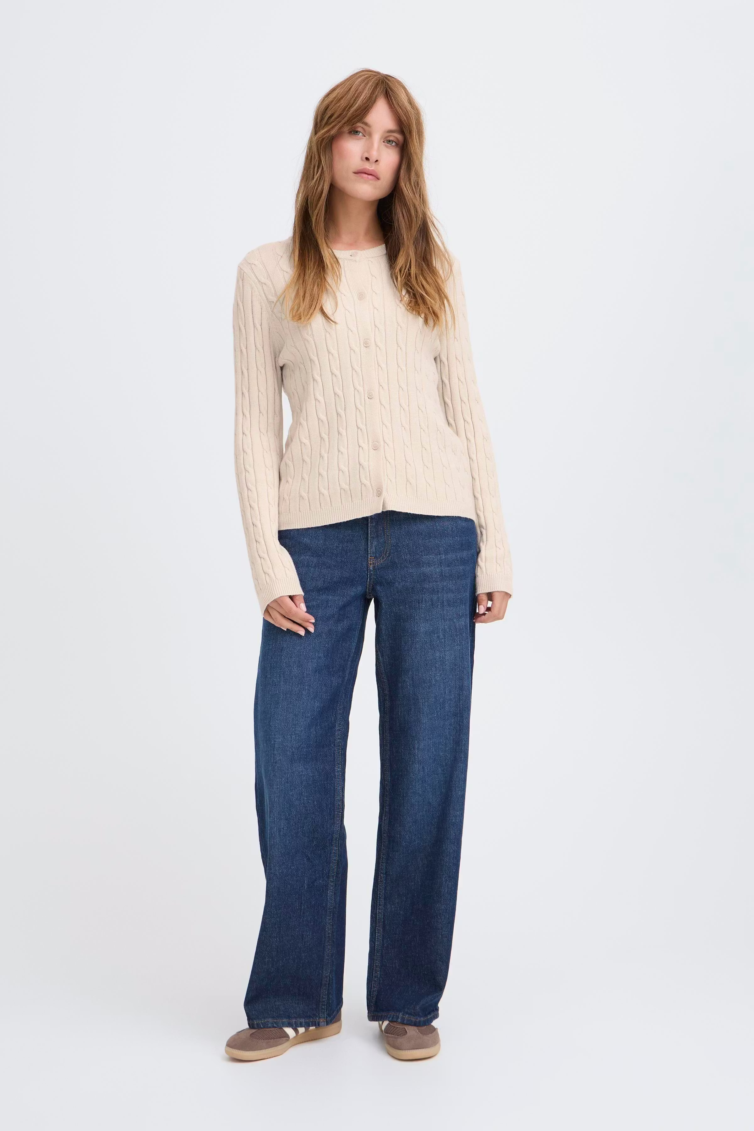 PZSTEFFI Cardigan LOOKBOOK FRONT 50210173-1142011