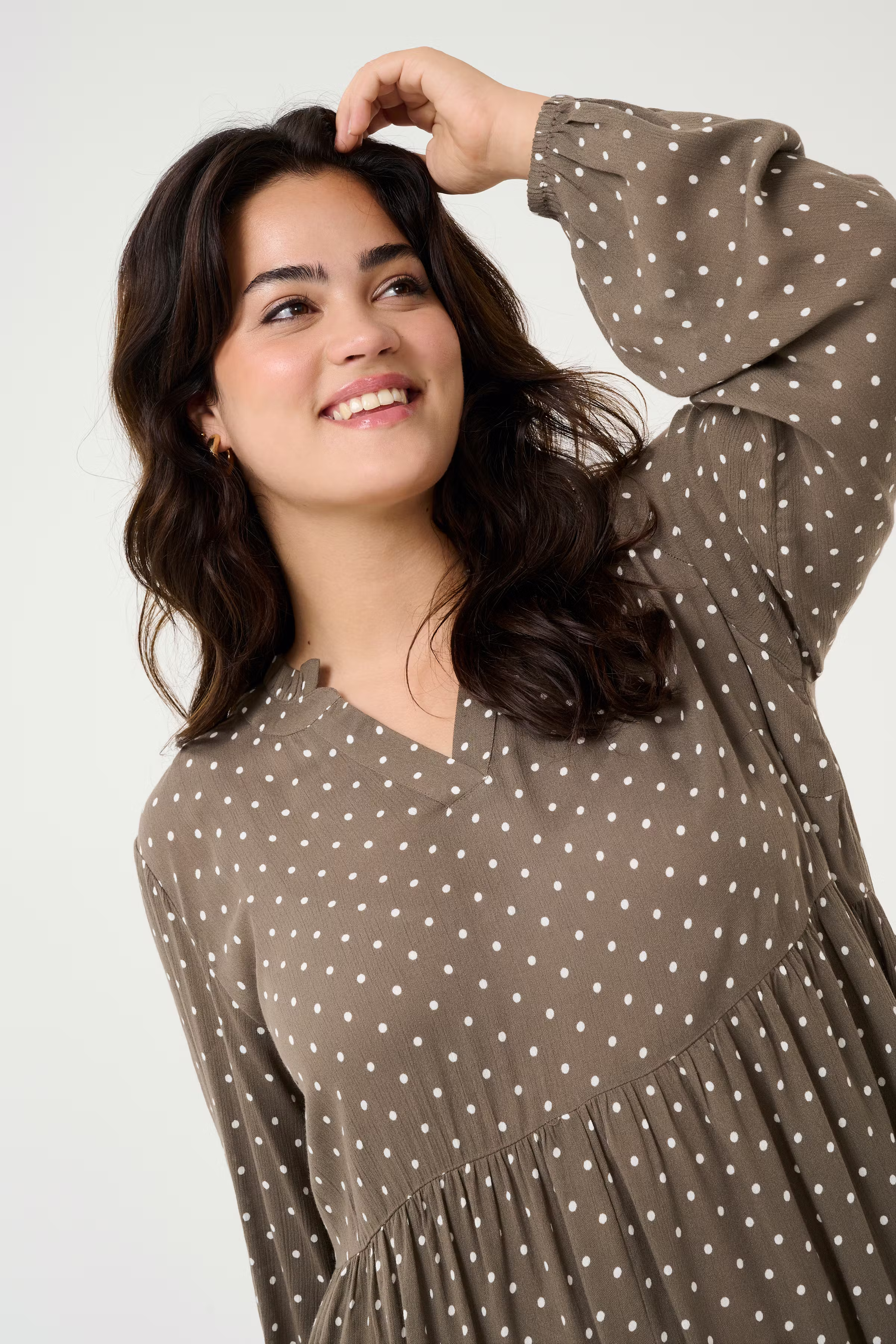 KCbetty Dress LOOKBOOK DETAIL 10582946-107041