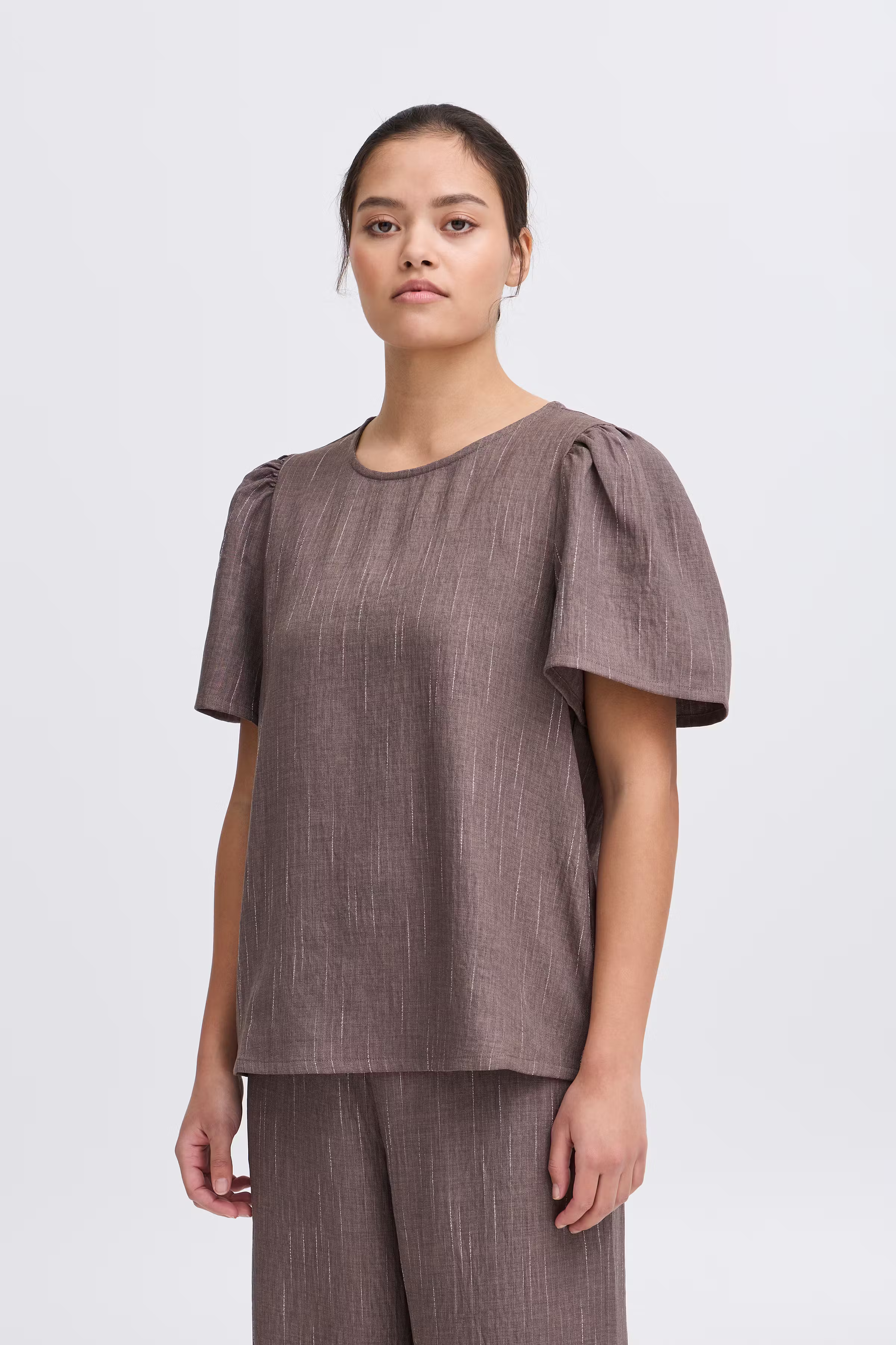 IXREMI T-shirt LOOKBOOK FRONT 20123697-205321