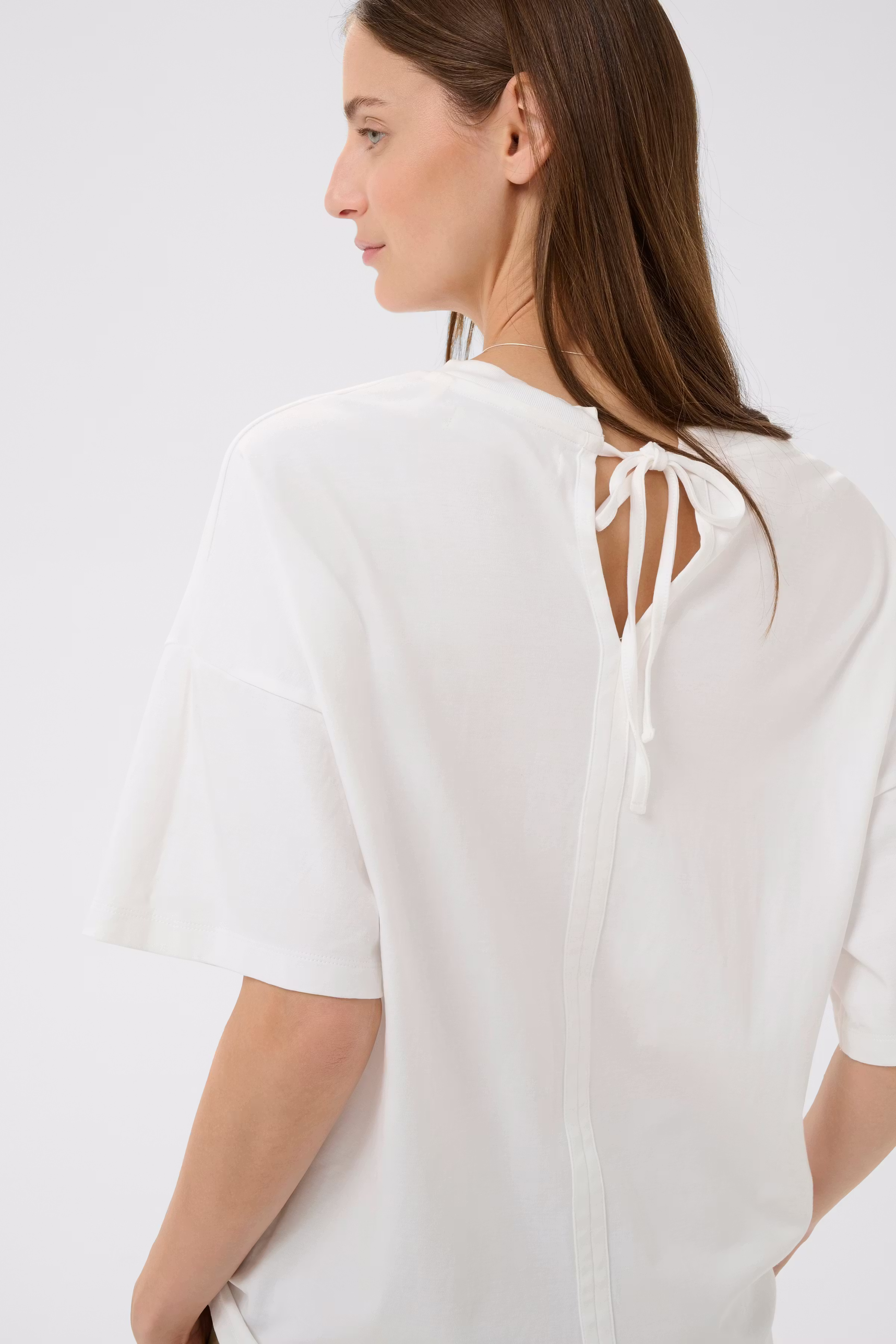 SOPHIEIW BOXY T-shirt LOOKBOOK DETAIL 30112445-300001