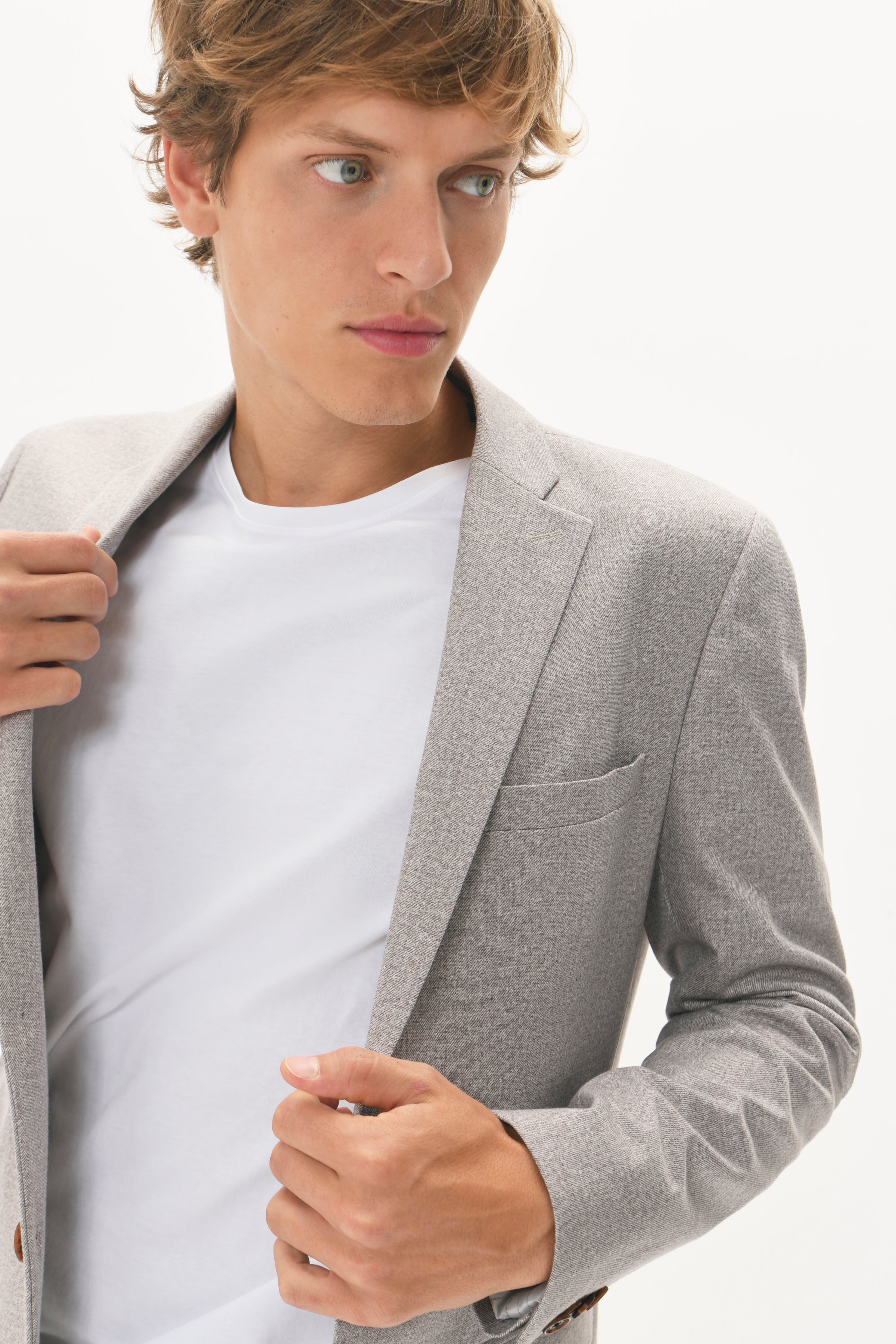 MAgeorge Blazer LOOKBOOK DETAIL 30207208-1811121