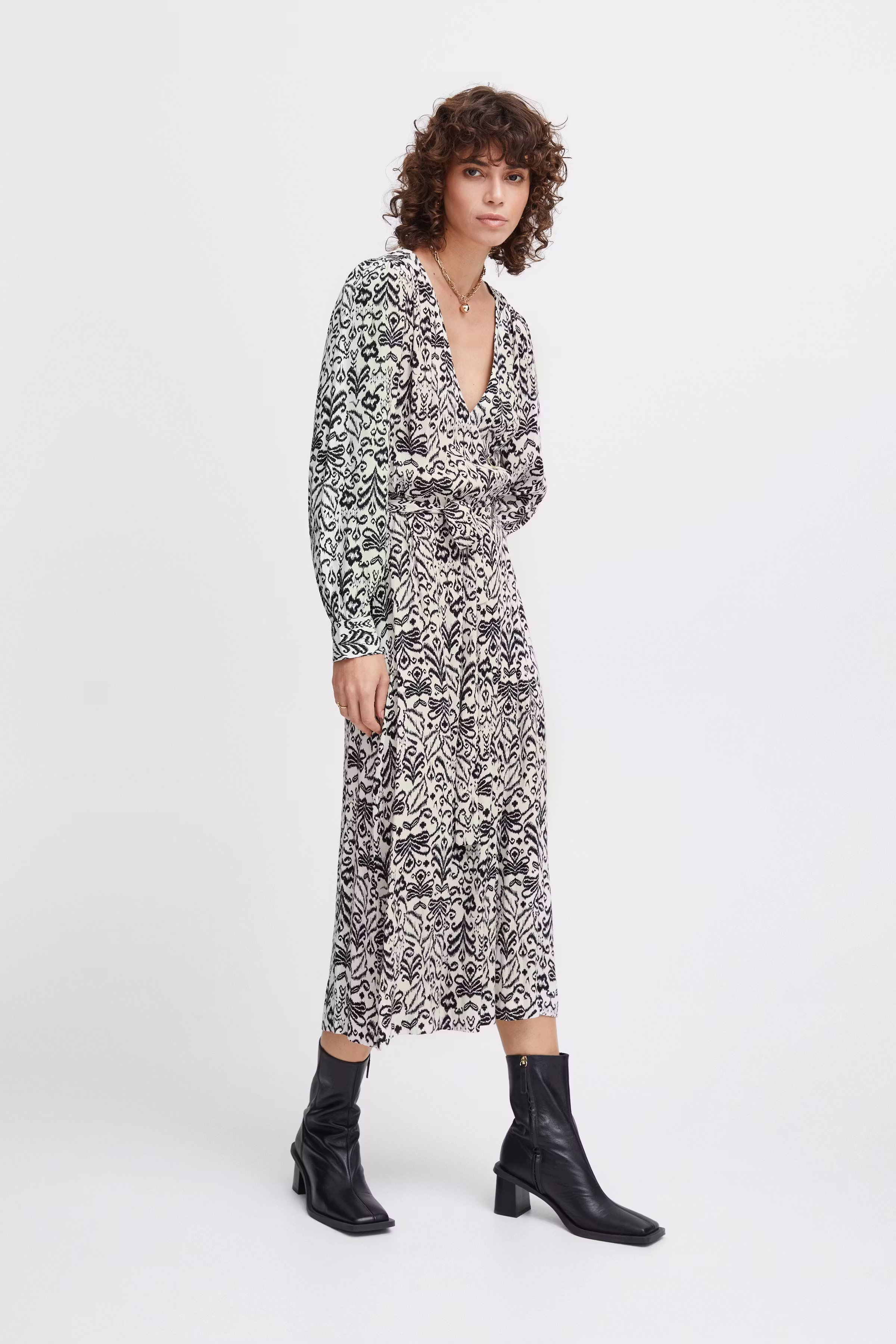 IRROSIE Jurk LOOKBOOK FRONT 20119604-202405