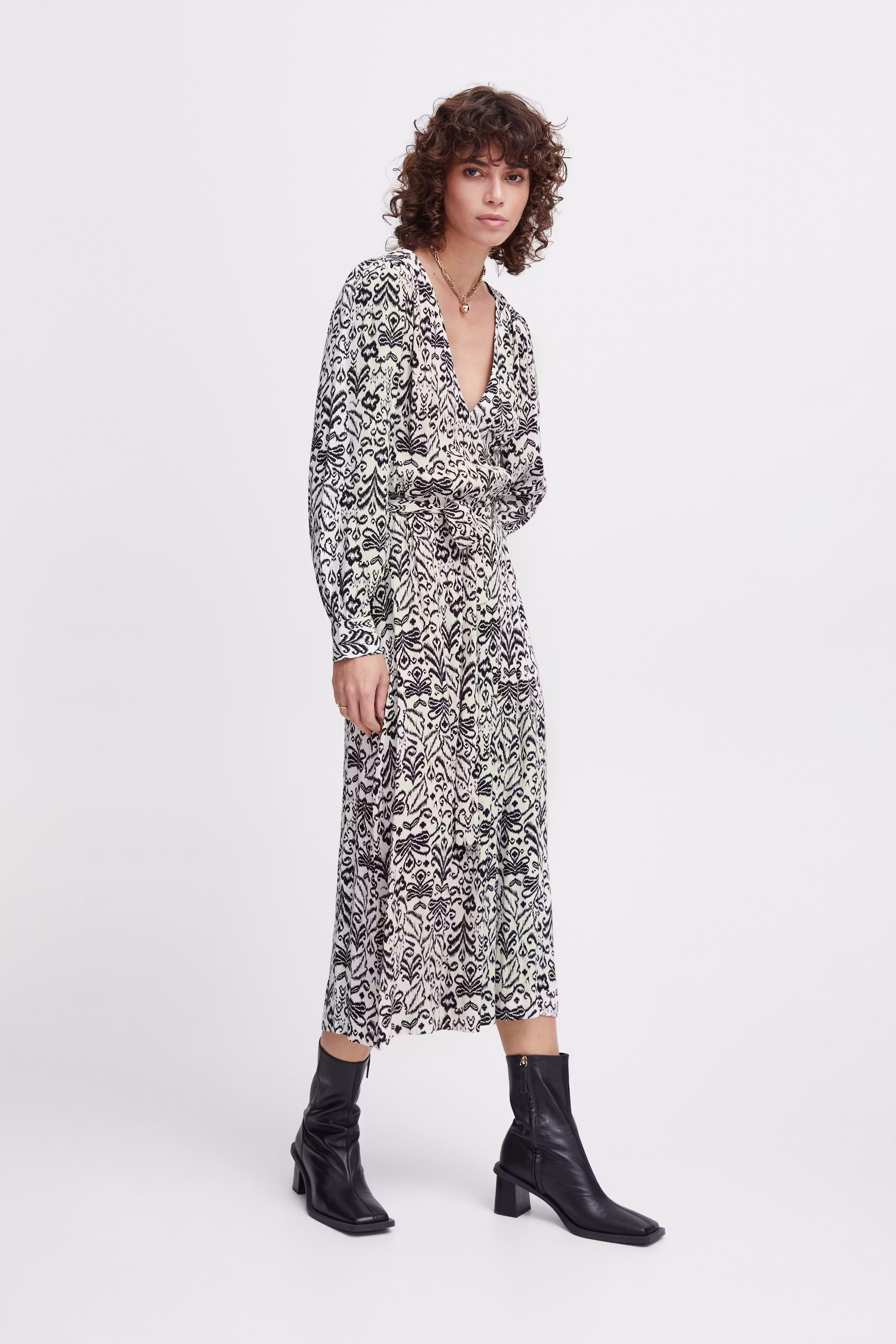 IRROSIE Kleid LOOKBOOK FRONT 20119604-202405
