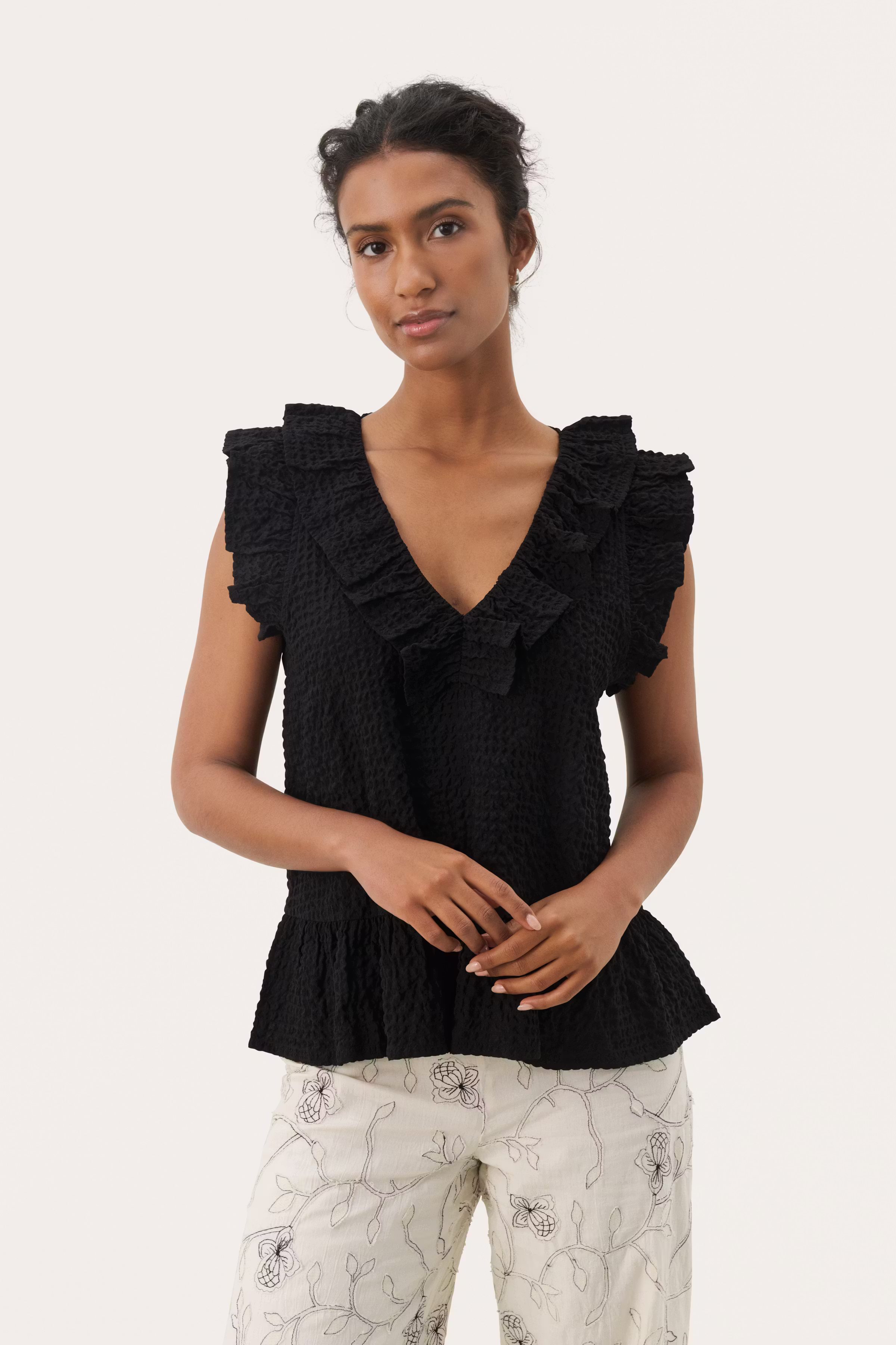 TrojaPW Top LOOKBOOK FRONT 30309828-194008