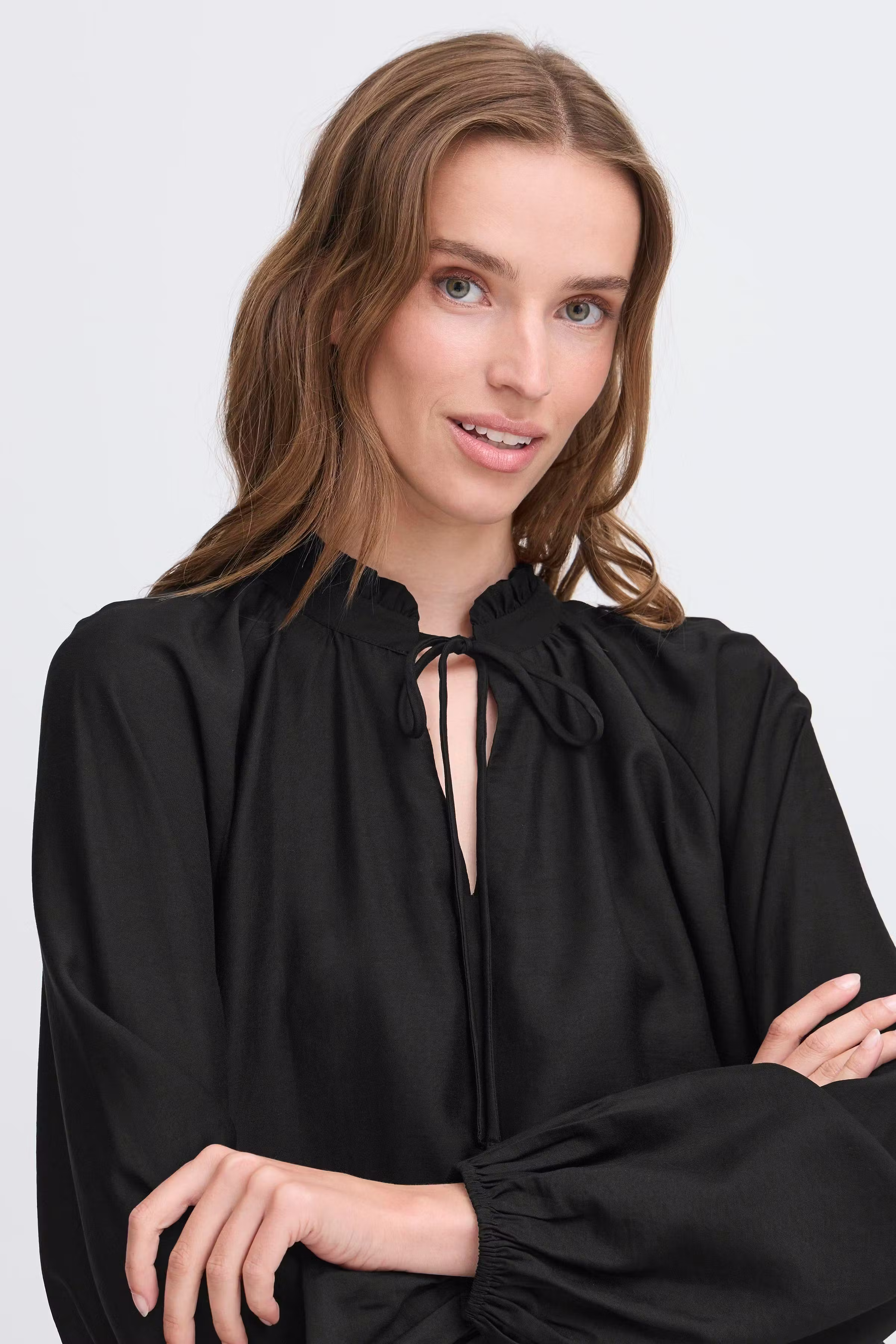 IHKARLANI Blouse LOOKBOOK DETAIL 20121888-194008