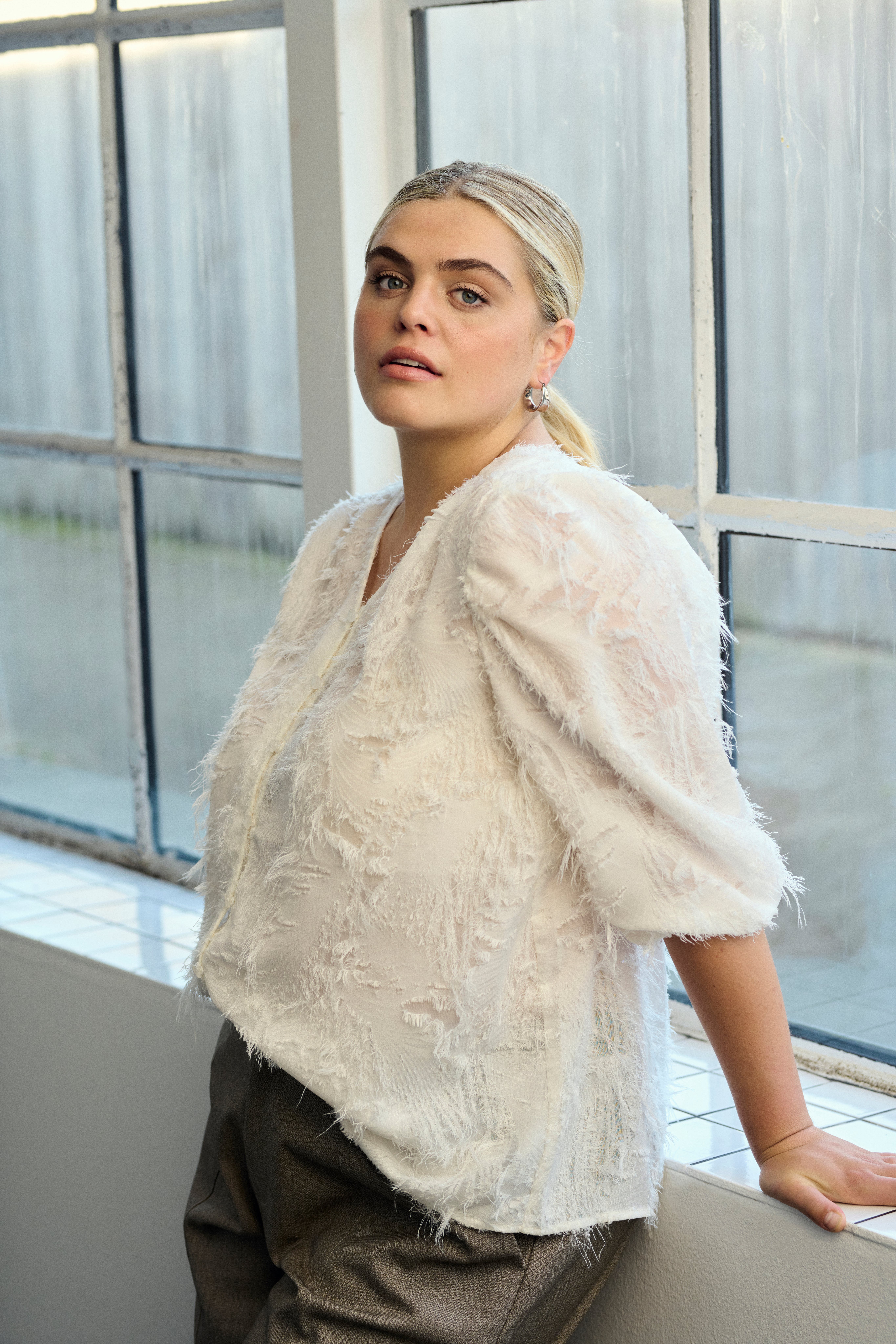 KCparina Blouse LOCATION NONE 10583415-110602