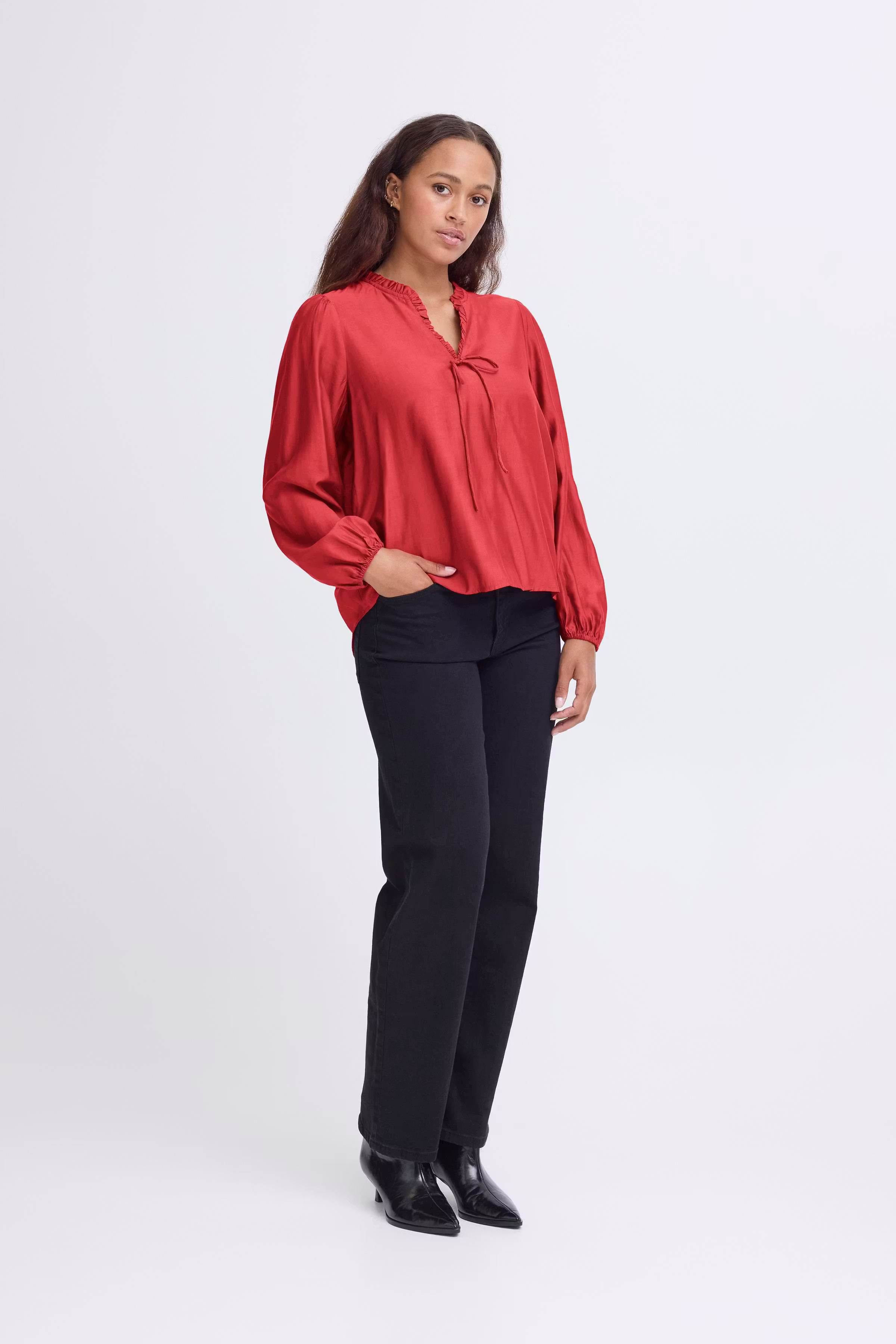 IHKARLANI Bluse LOOKBOOK FRONT 20124644-191555