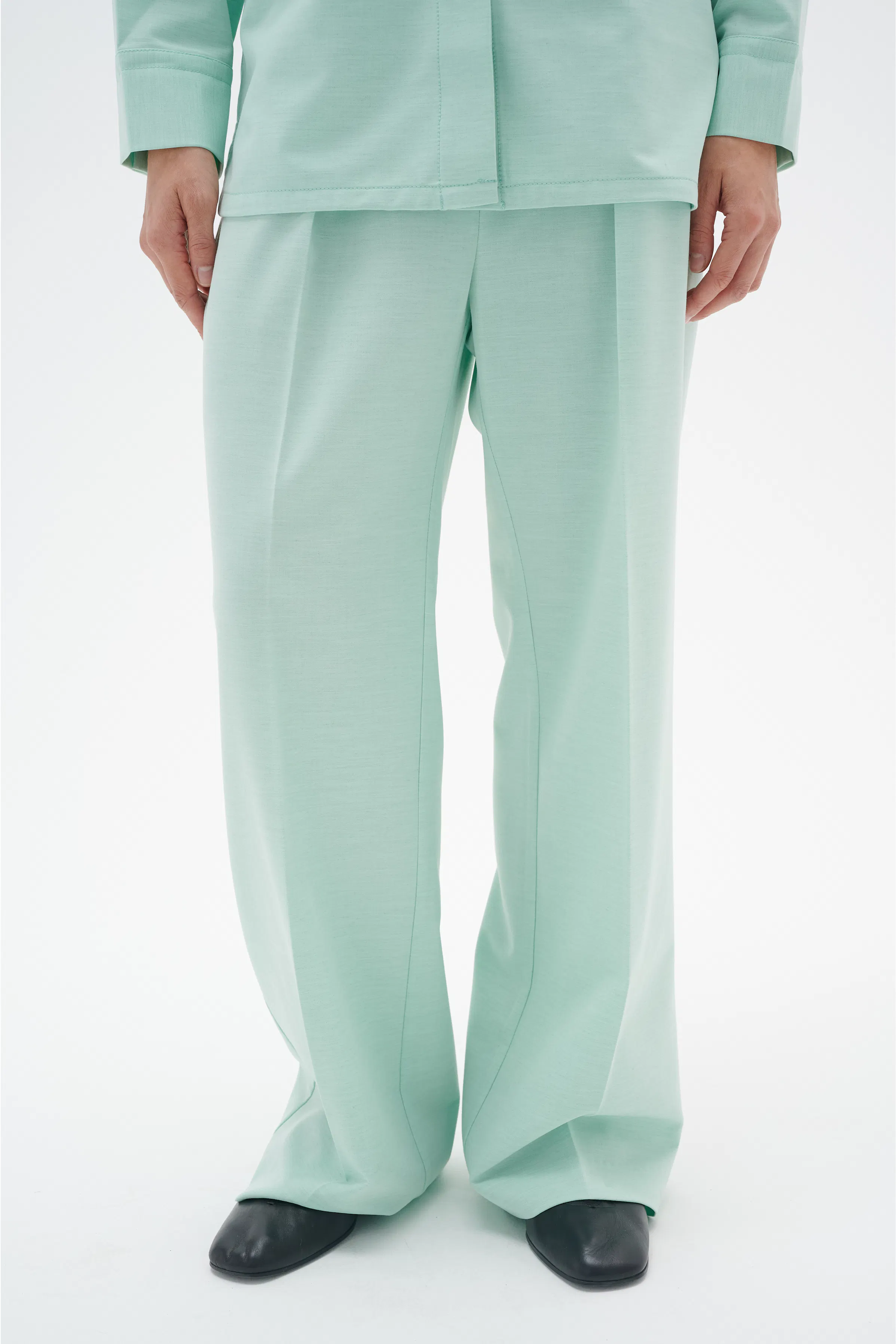NaxaIW Wide Bukser LOOKBOOK FRONT 30108710-155812