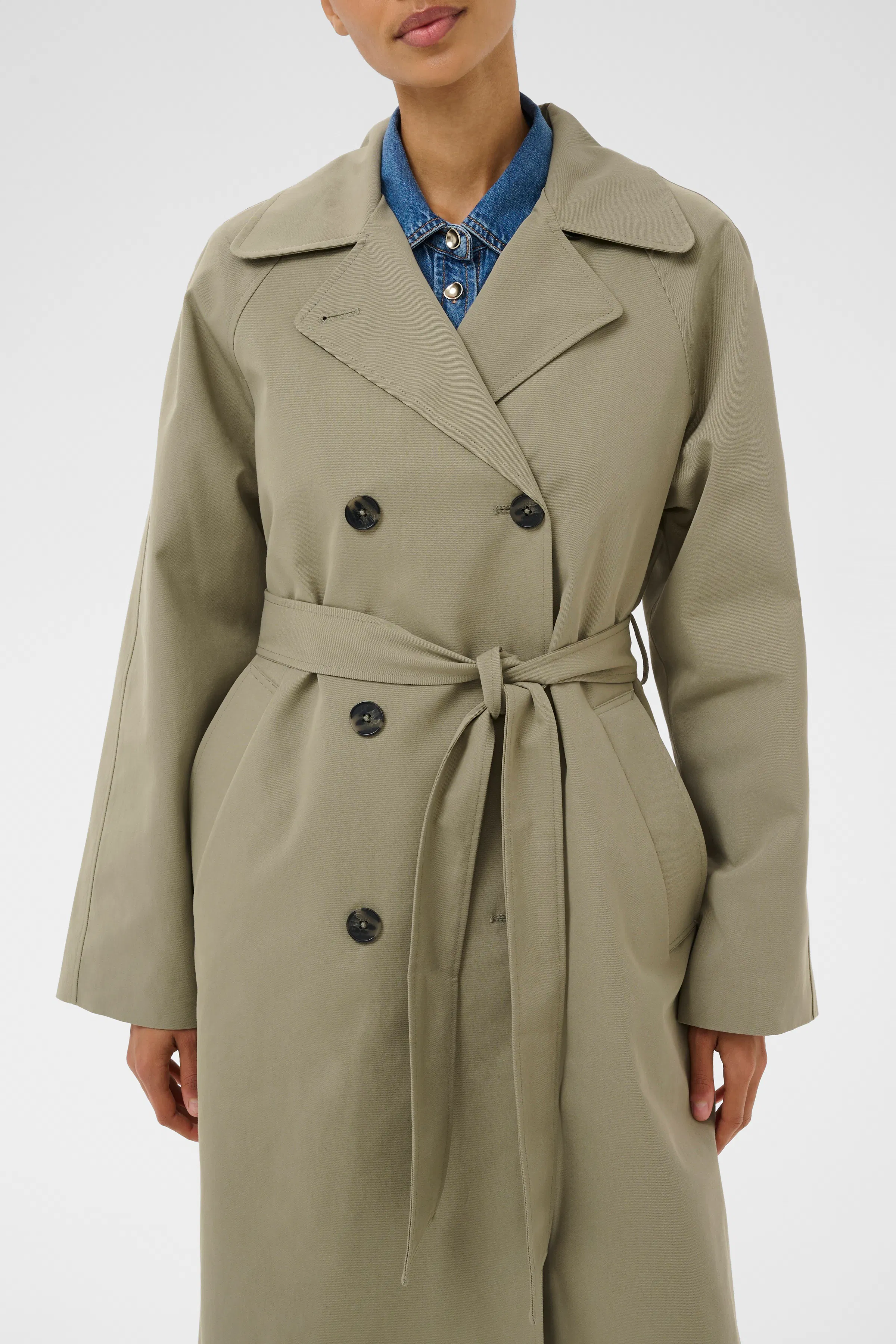 AubriePW Coat LOOKBOOK DETAIL 30310477-170613