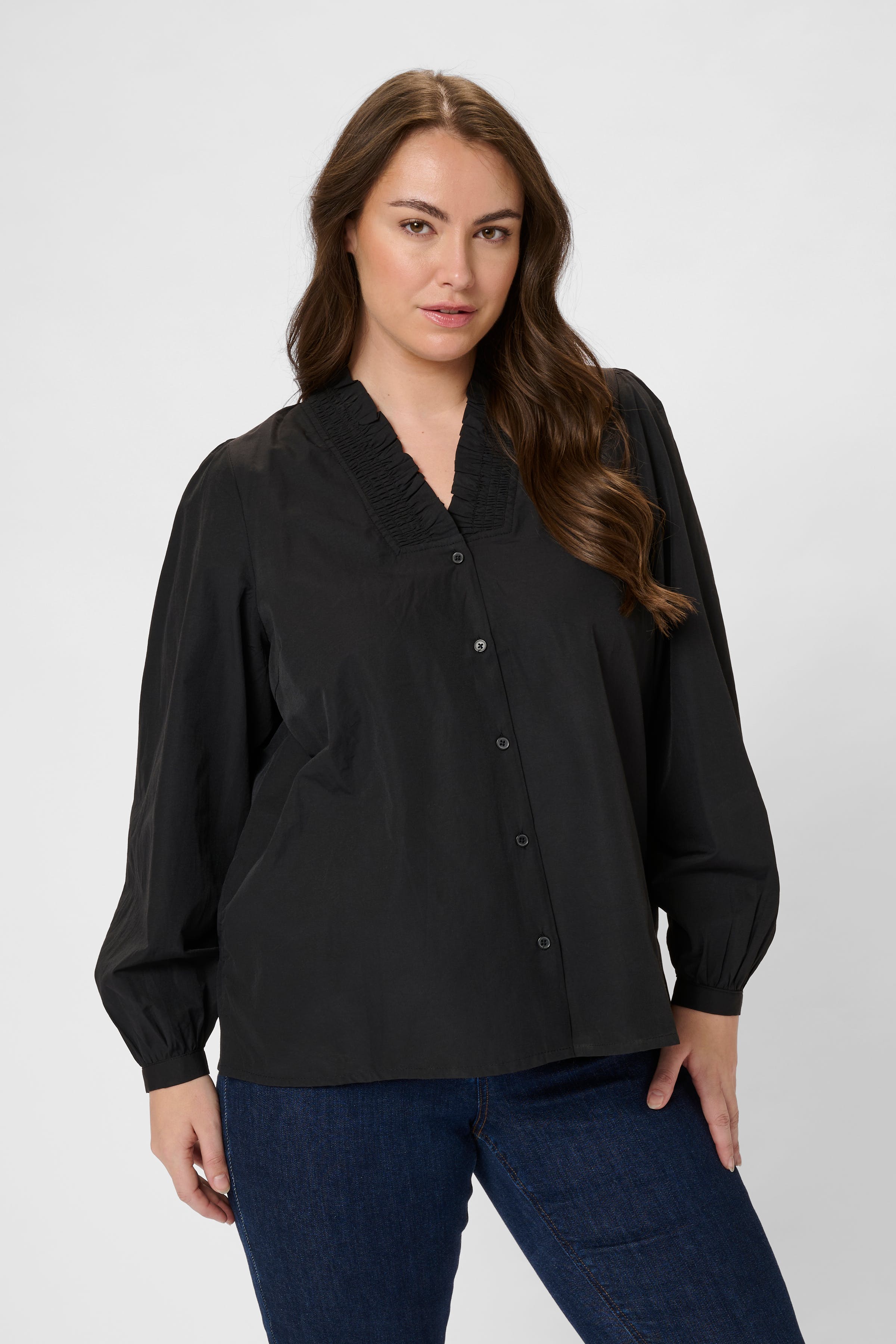 KAmai Shirt LOOKBOOK FRONT 10583011-100121