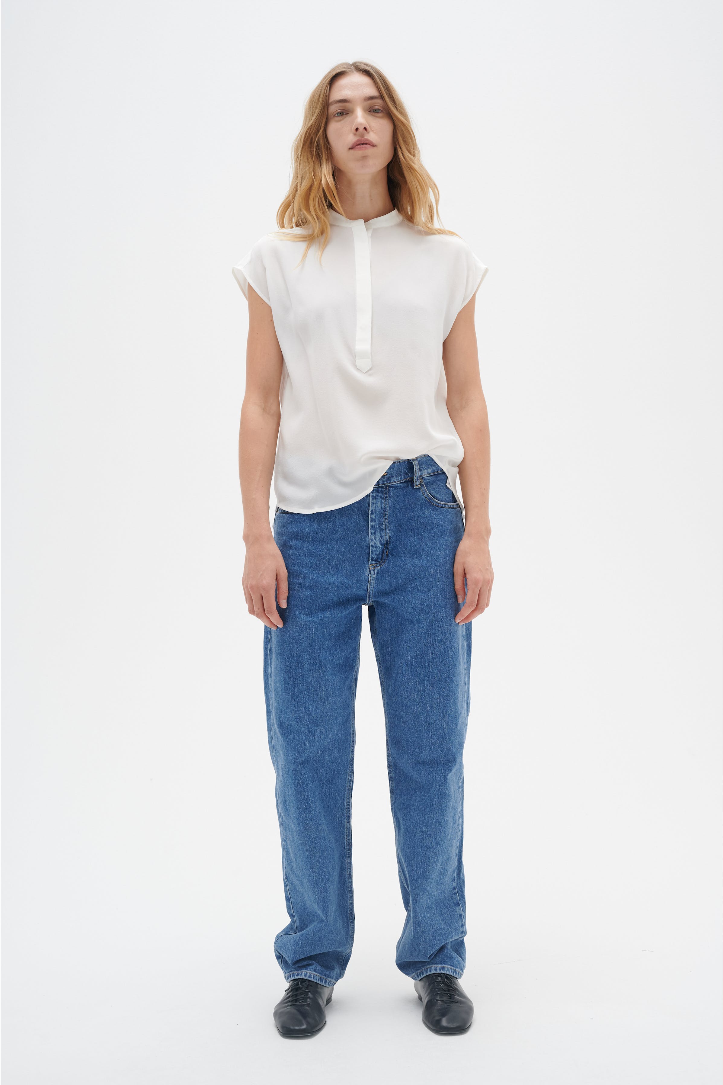 Top LOOKBOOK FRONT 30104239-10051