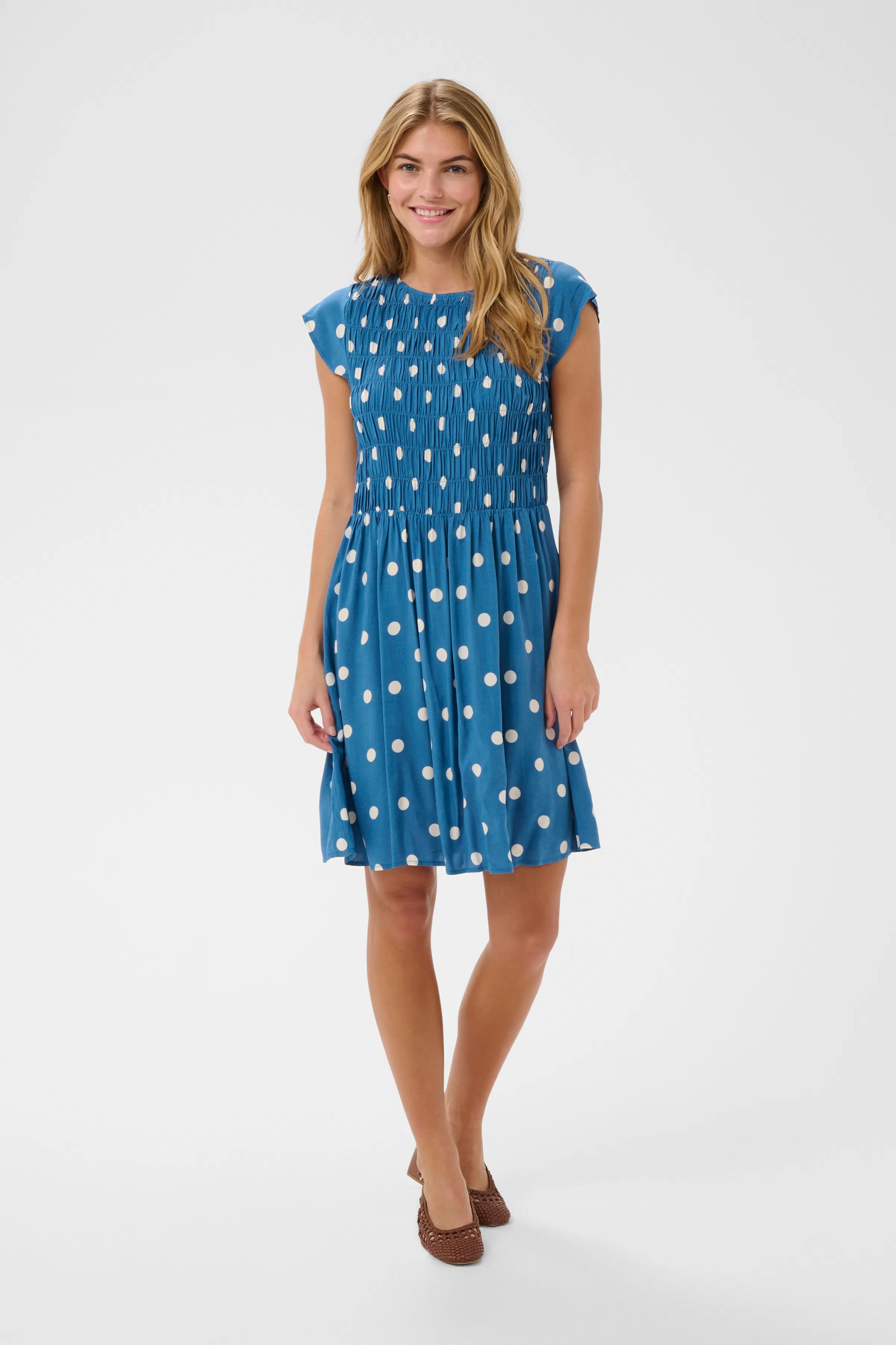 GislaSZ Dress LOOKBOOK FRONT 30511203-304893