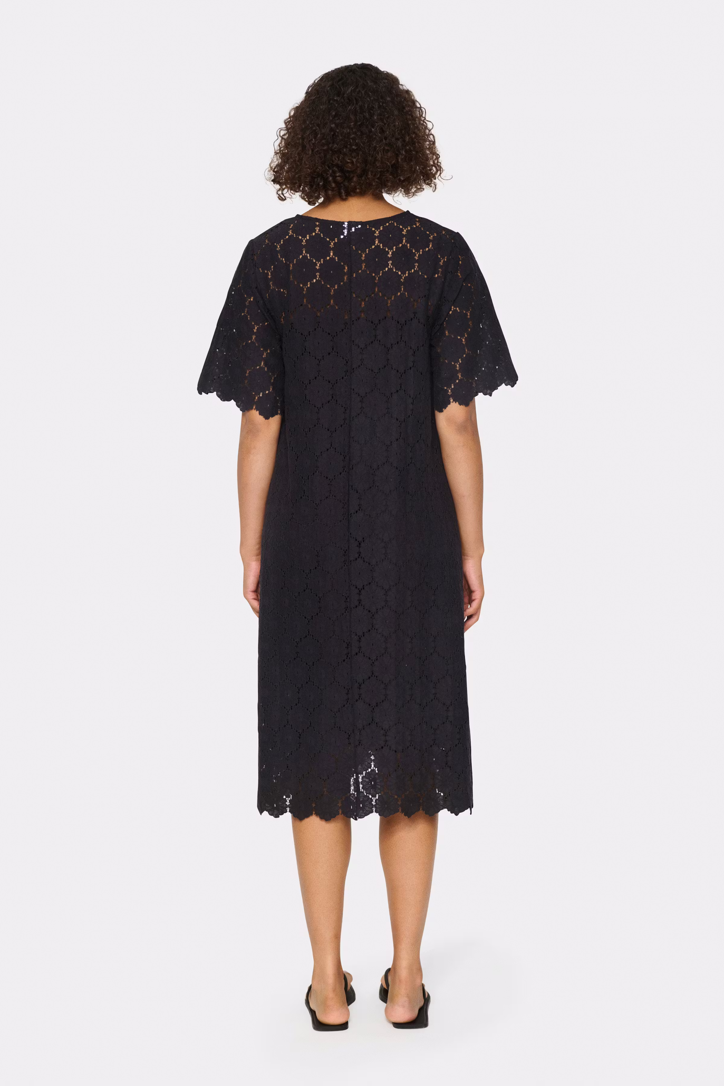 ZojaSZ Kjole LOOKBOOK BACK 30514050-193911