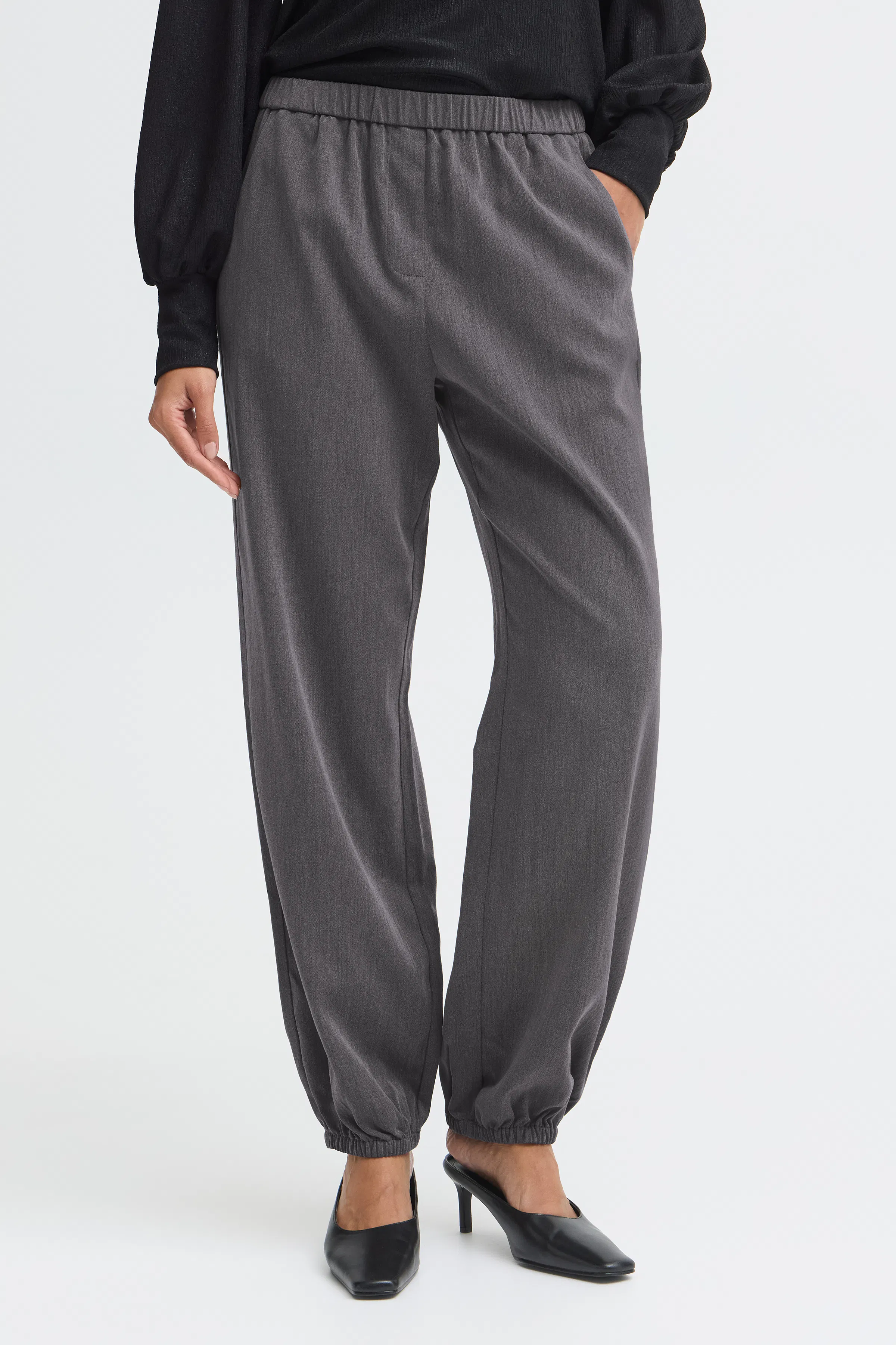 FRKAMARA Trousers LOOKBOOK FRONT 20619383-1806011