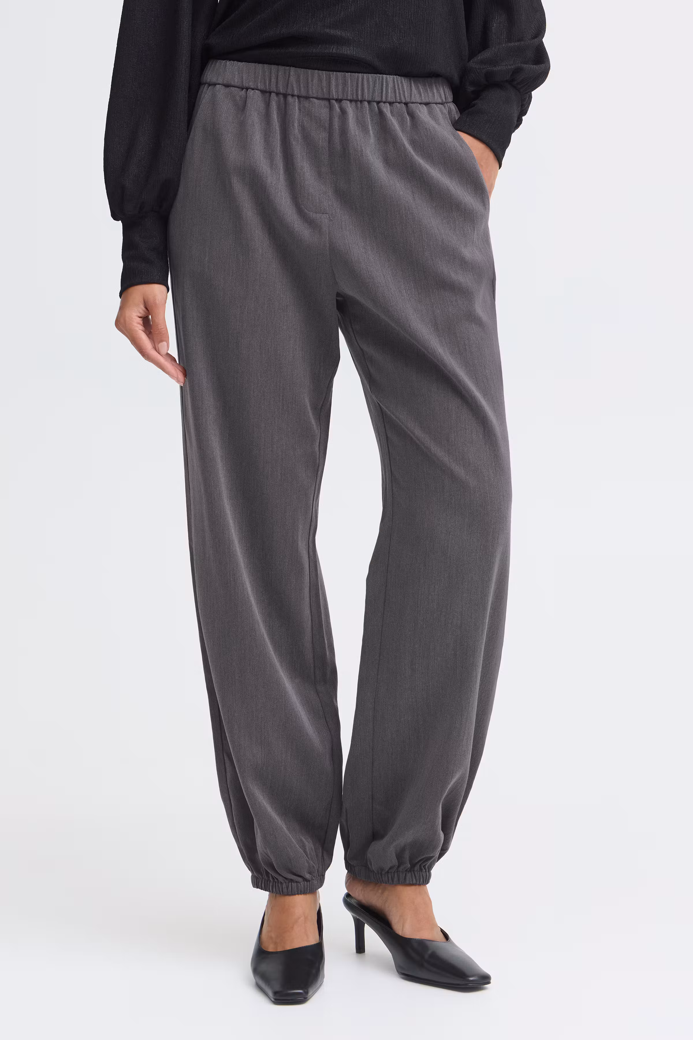 FRKAMARA Trousers LOOKBOOK FRONT 20619383-1806011