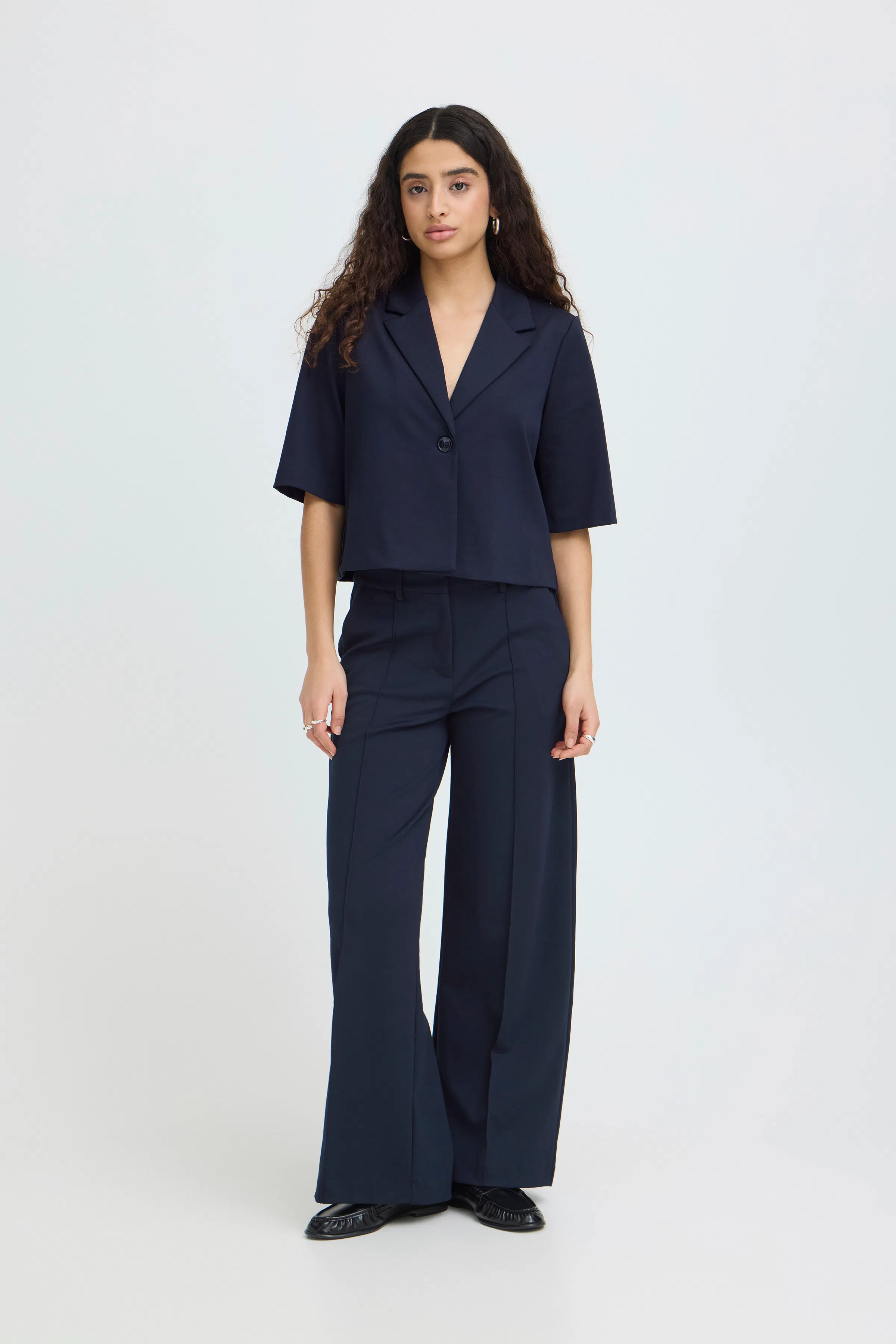 IHKATE CROPPED  Blazer LOOKBOOK FRONT 20123679-194010