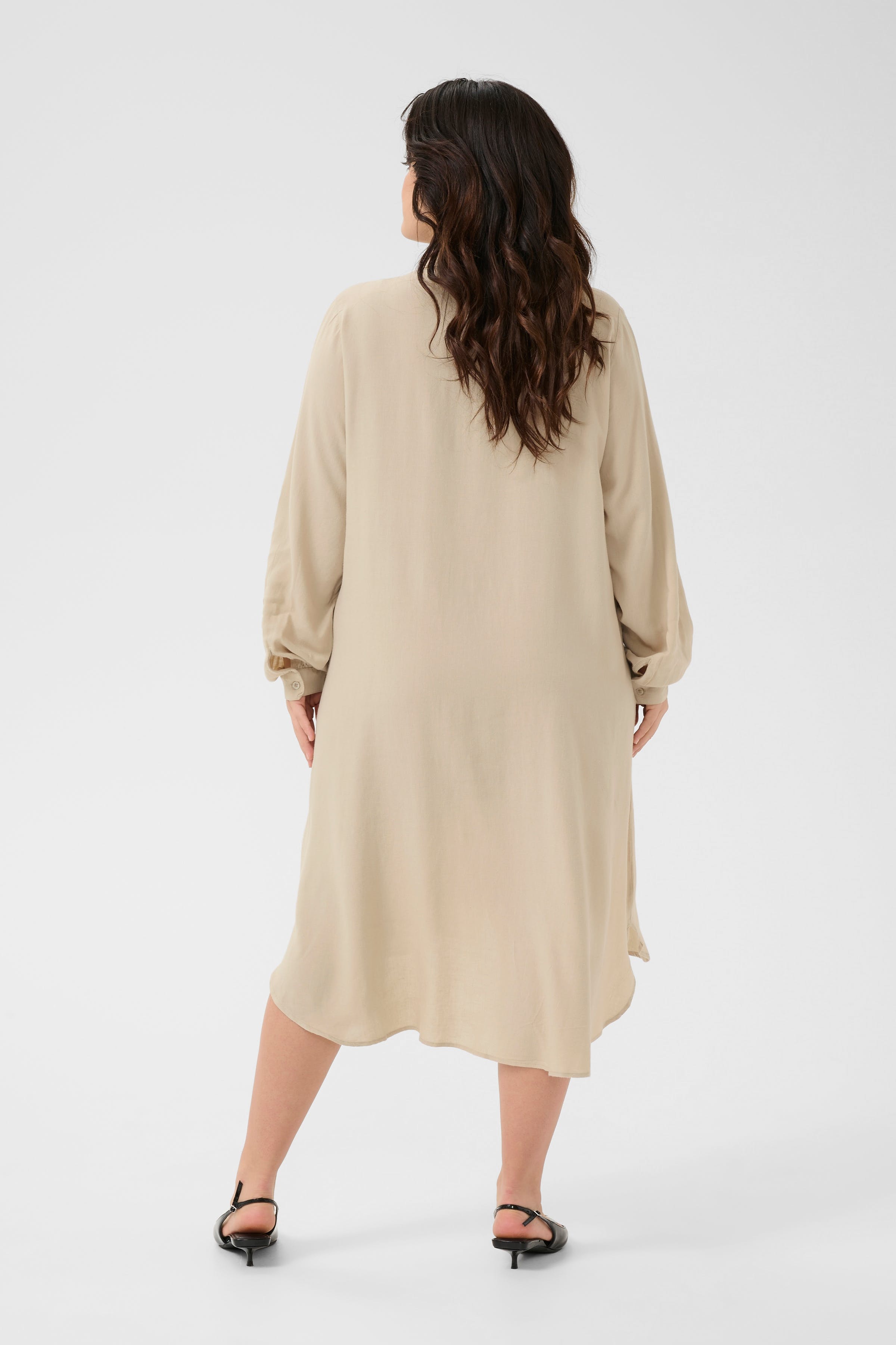 KCmille Linen dress LOOKBOOK BACK 10582213-151305