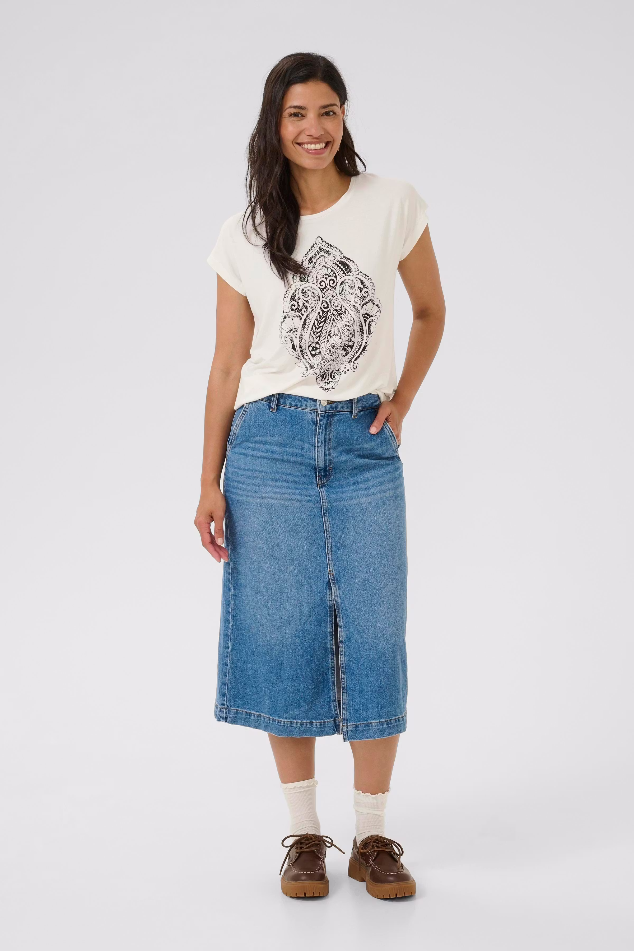 BPzally T-shirt LOOKBOOK FRONT 40200072-110602