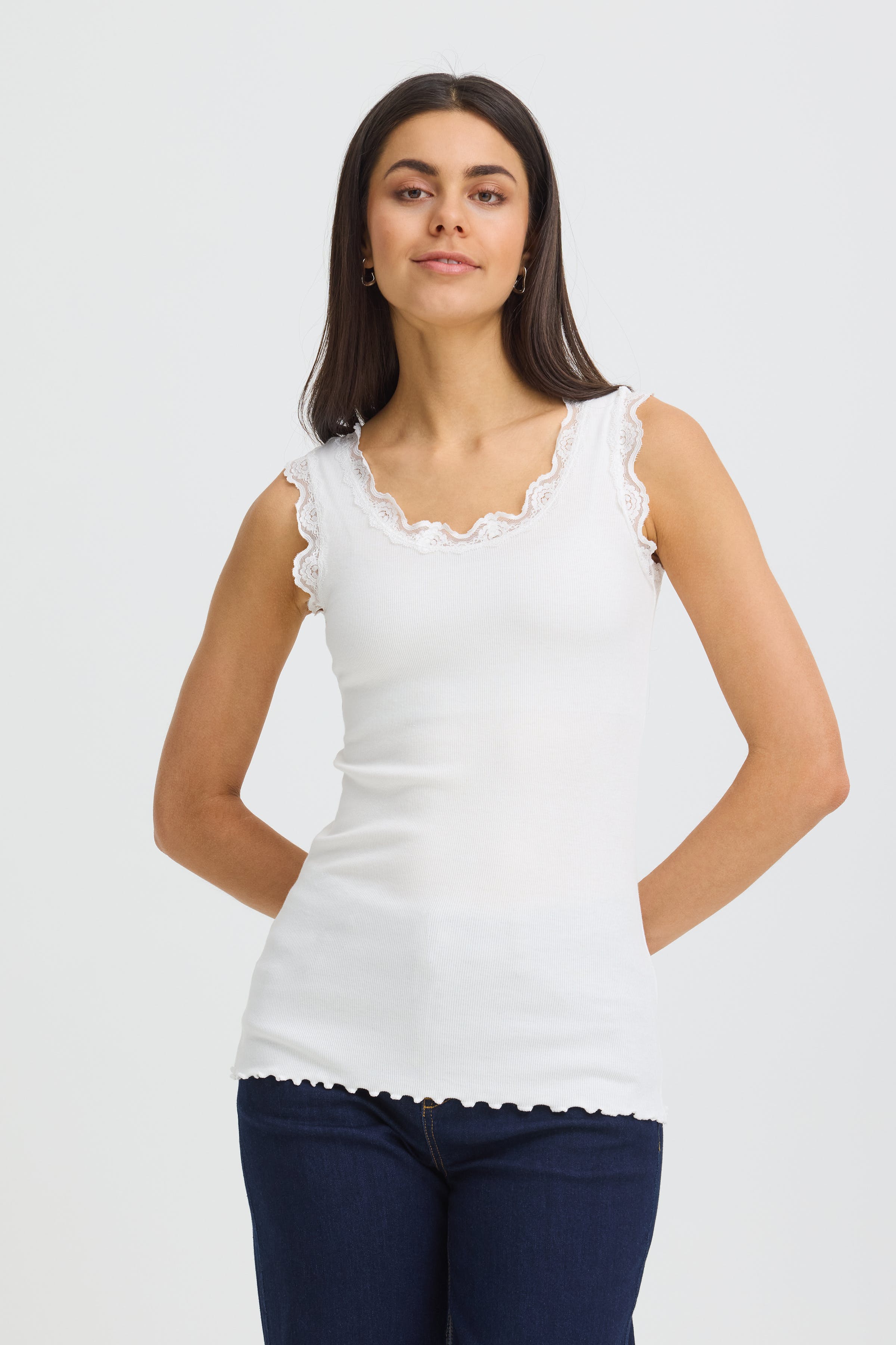 HIZAMONDFR TOPP LOOKBOOK FRONT 20607460-60010