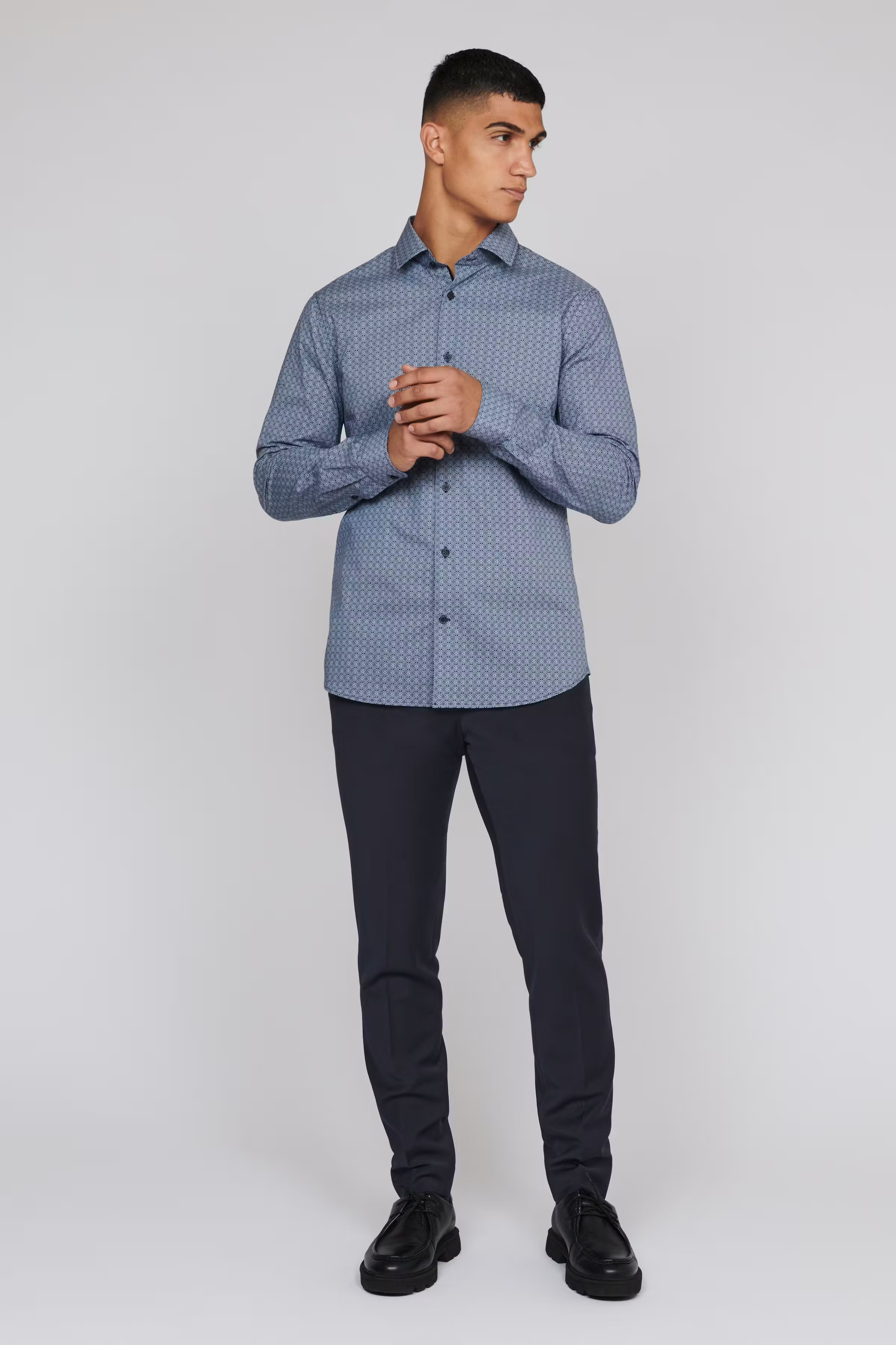 MAtrostol Skjorta LOOKBOOK FRONT 30207176-194028