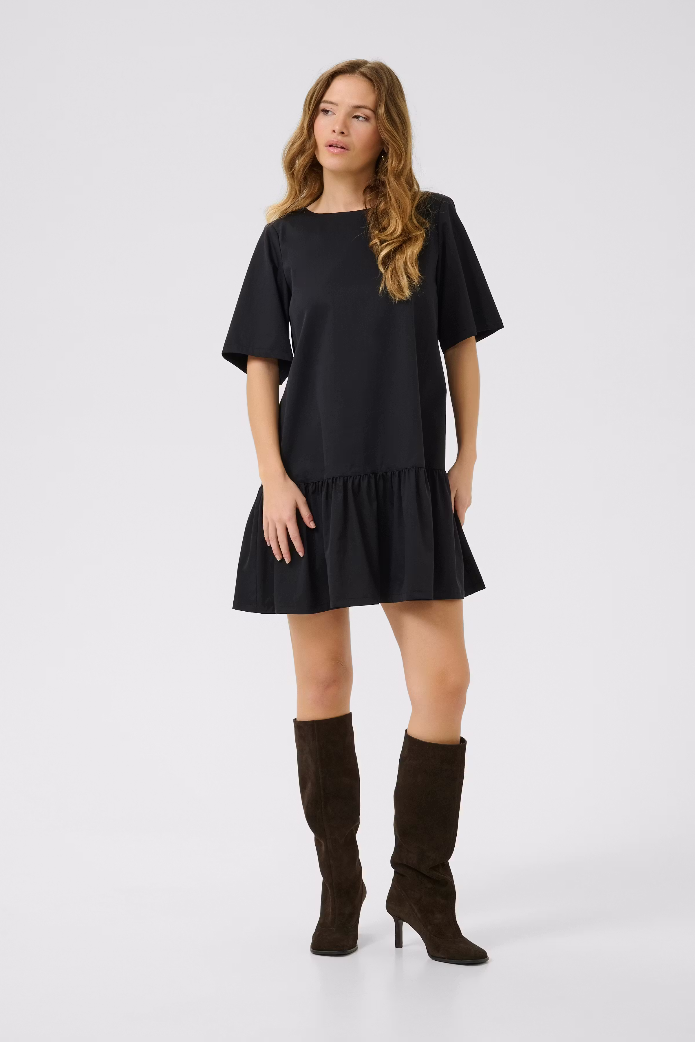 KBVipse Dress LOOKBOOK FRONT 10105661-194008