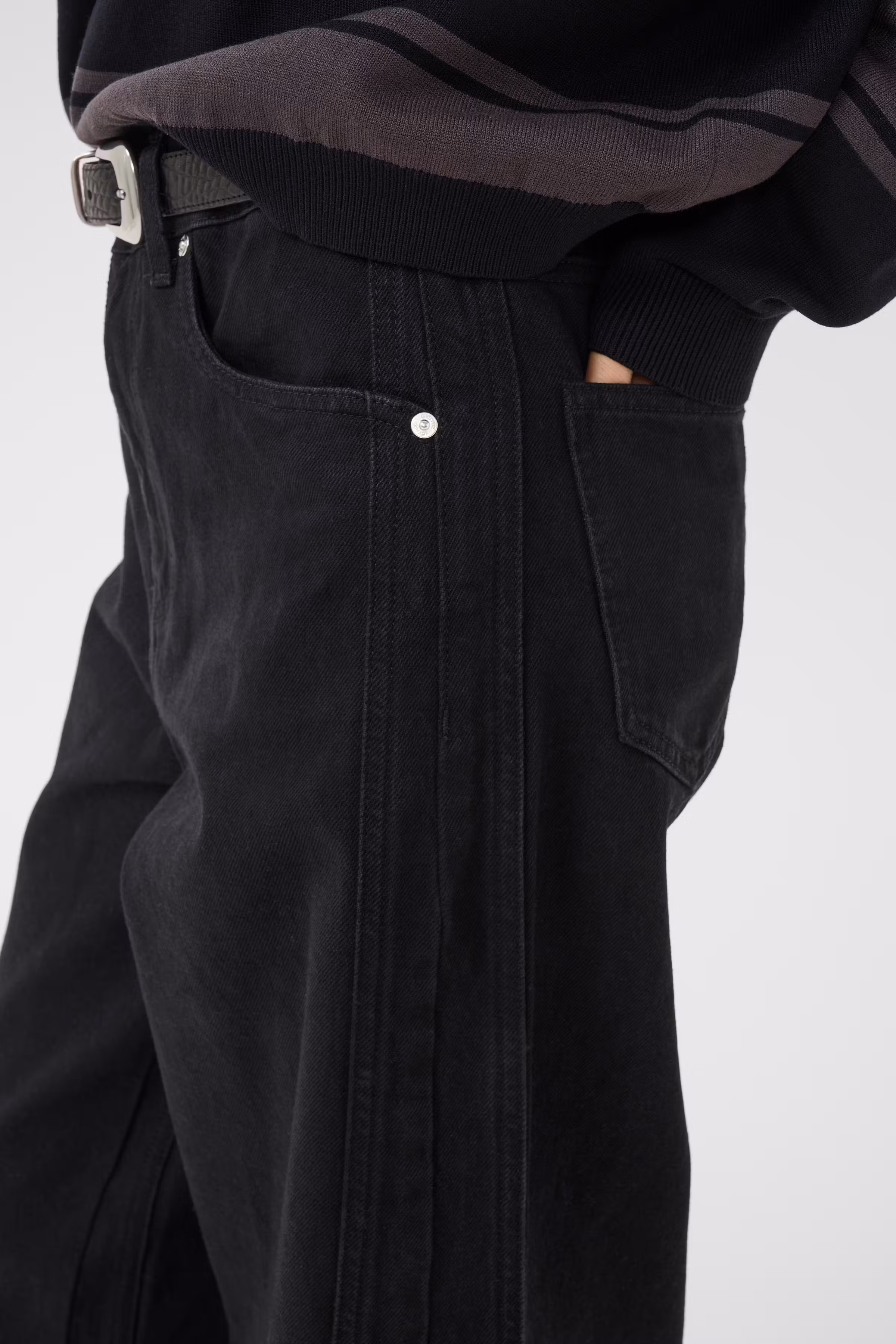 GZmawi Barrel jeans LOOKBOOK DETAIL 10911523-106681