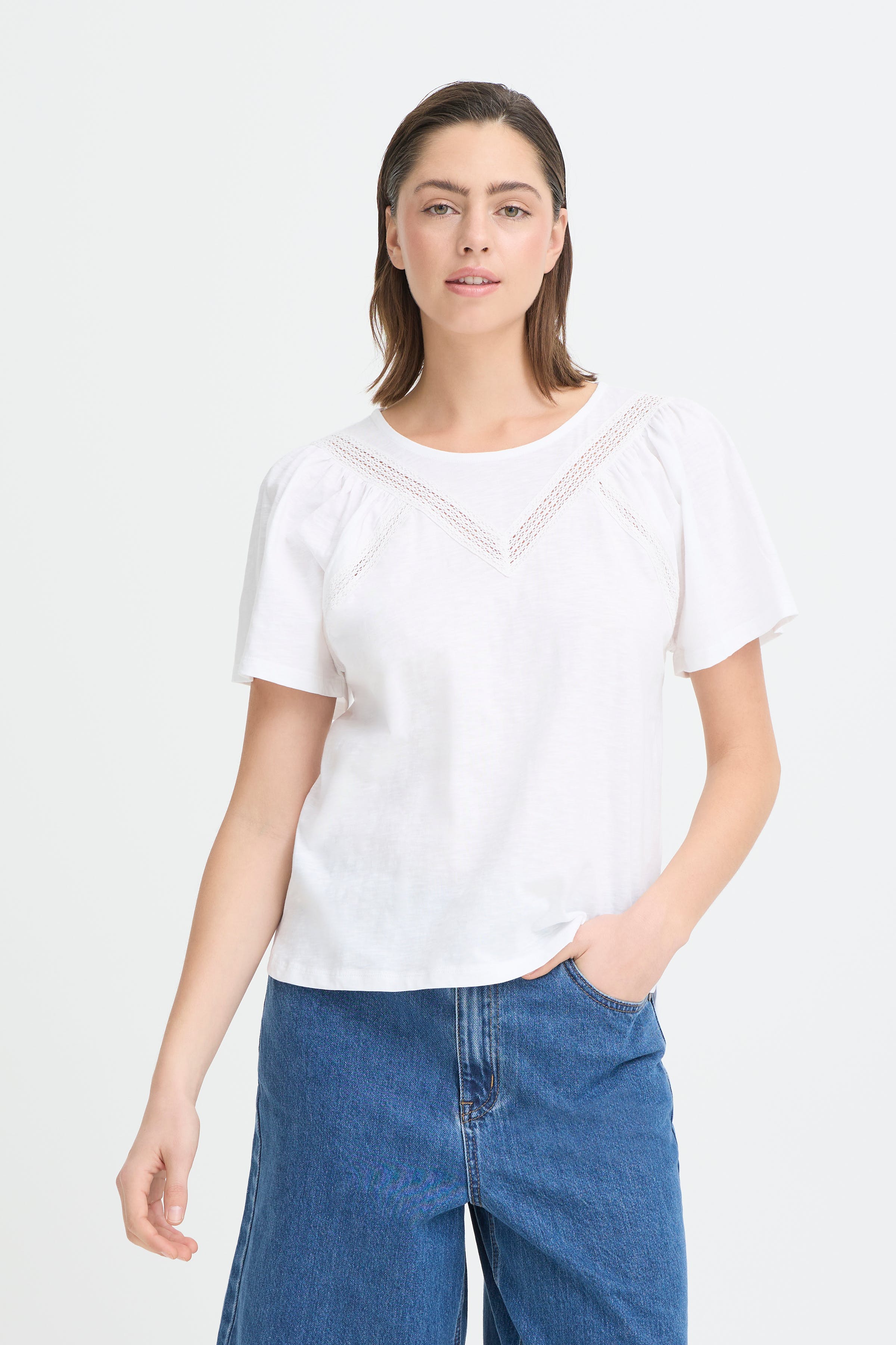 PZBIANCA T-shirt LOOKBOOK FRONT 50210412-110601