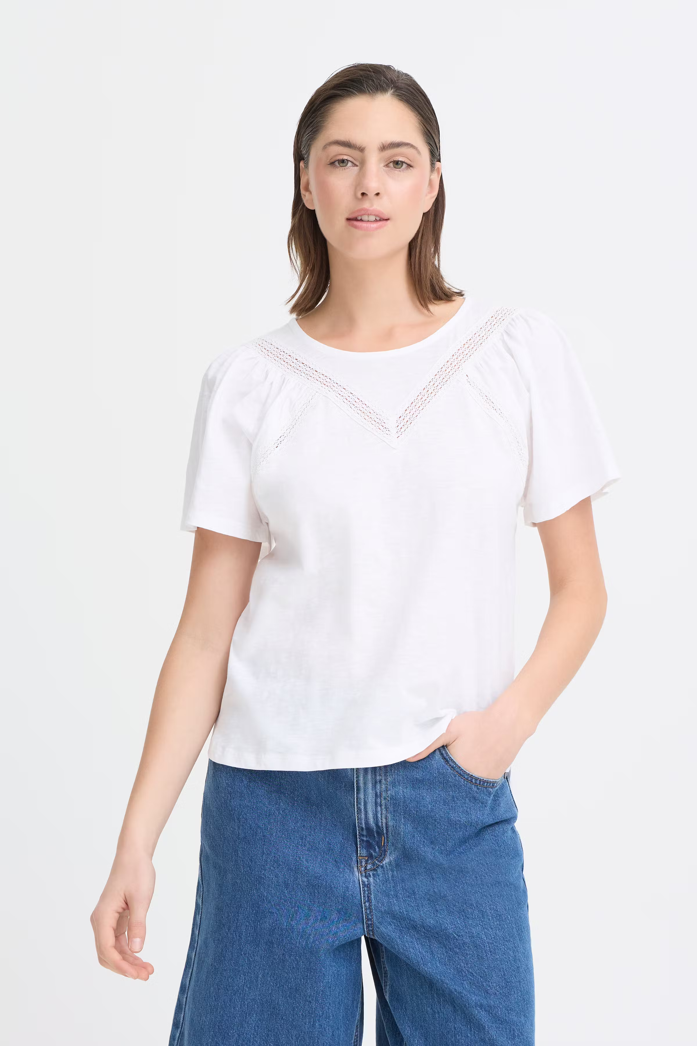 PZBIANCA T-shirt LOOKBOOK FRONT 50210412-110601