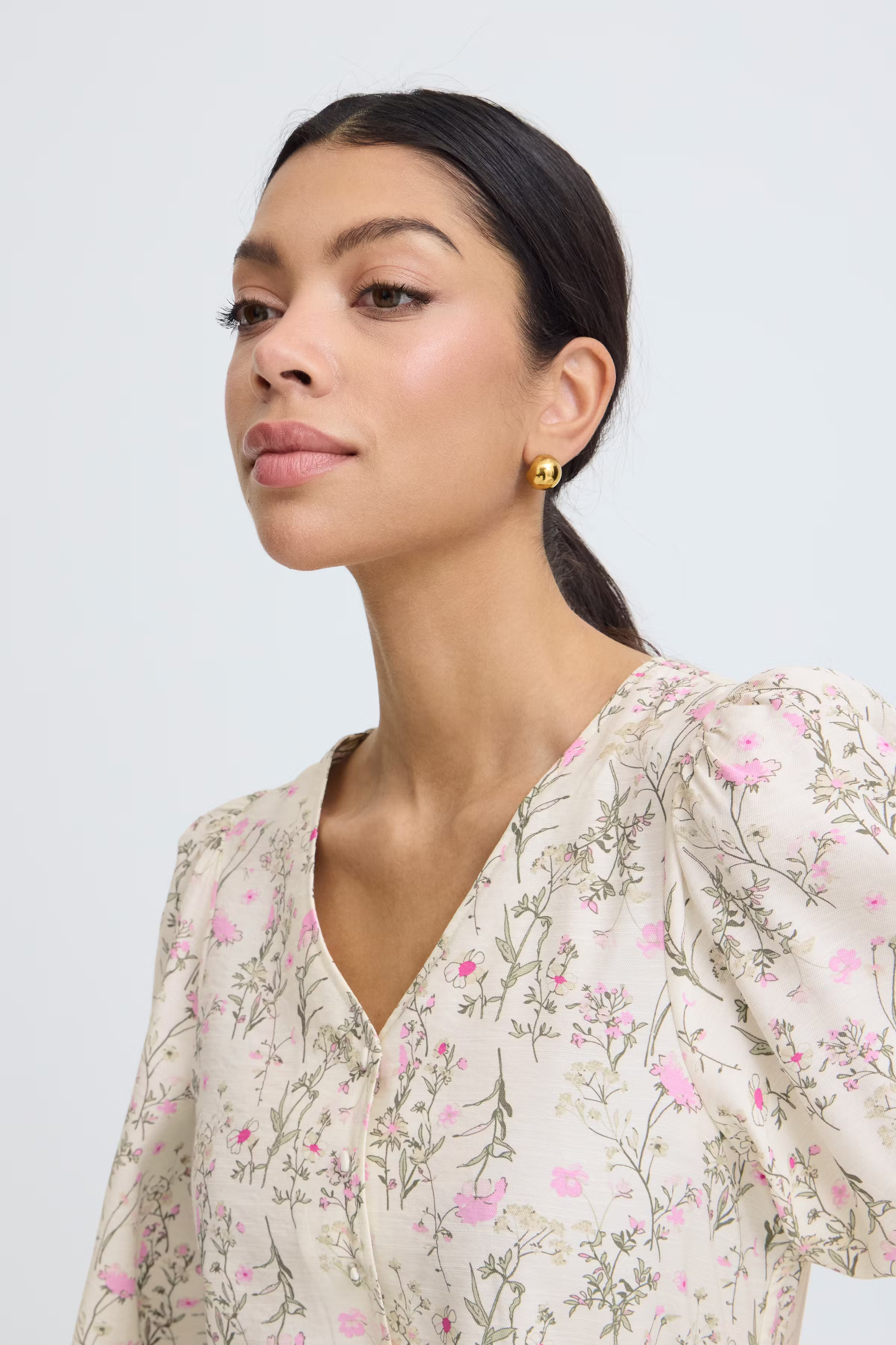 BYISSISA Skjorte LOOKBOOK DETAIL 20818850-900007228