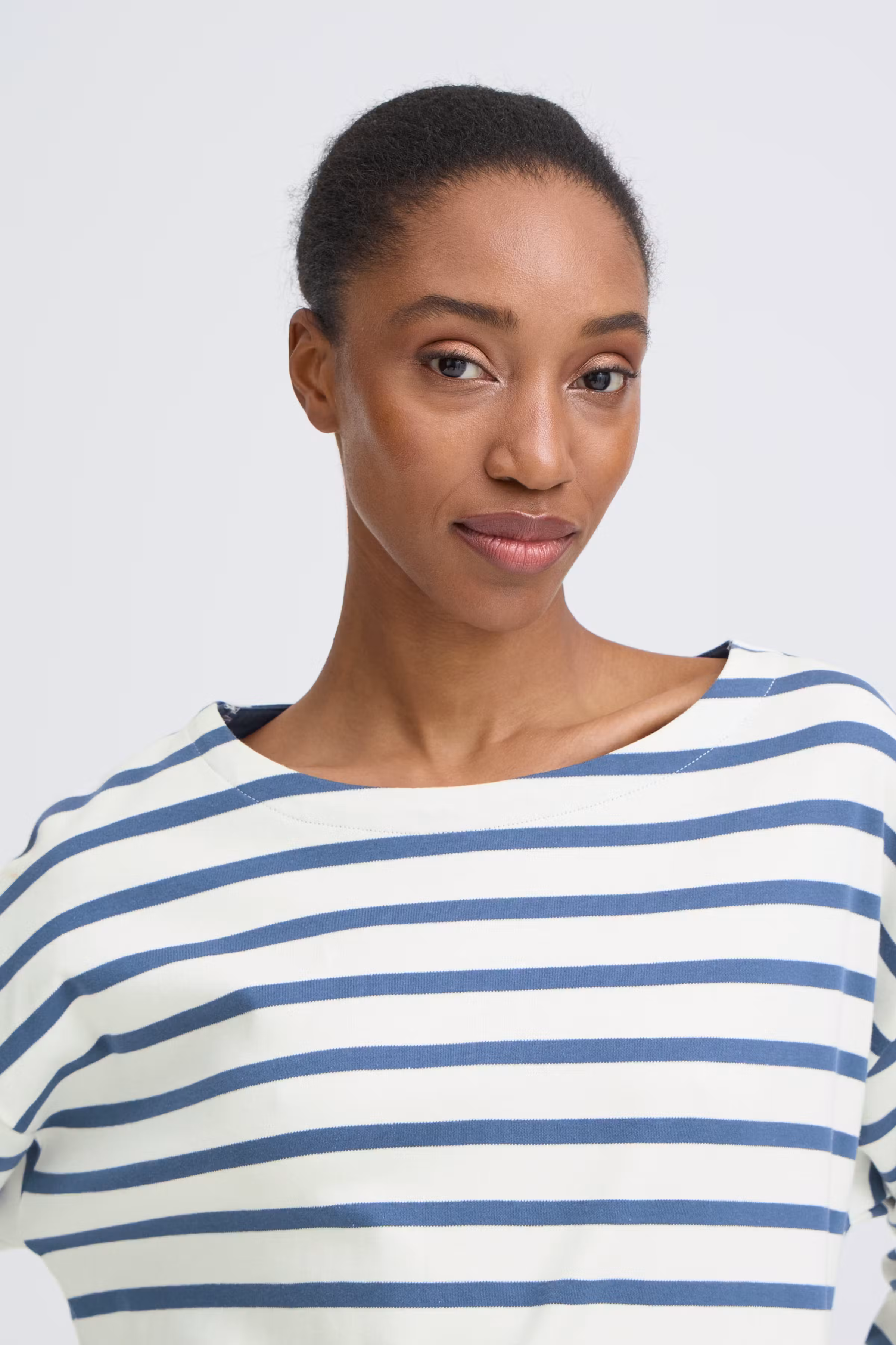 BYRAMSI Pullover LOOKBOOK DETAIL 20814422-200450