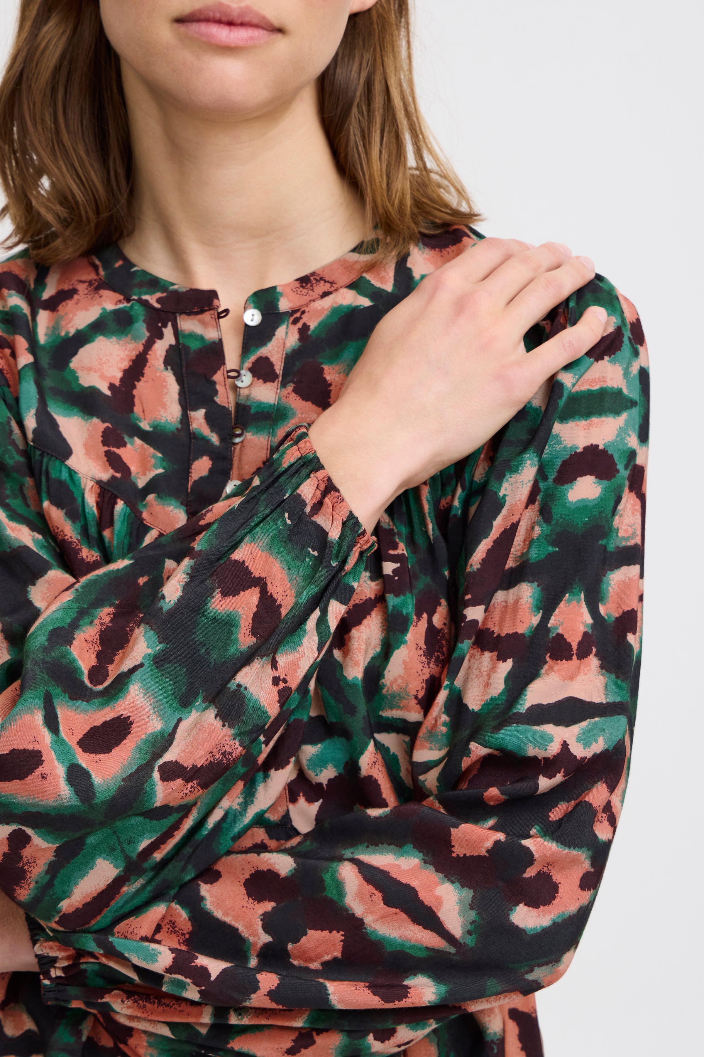 BYHELVIG Bluse LOOKBOOK DETAIL 20815249-203282