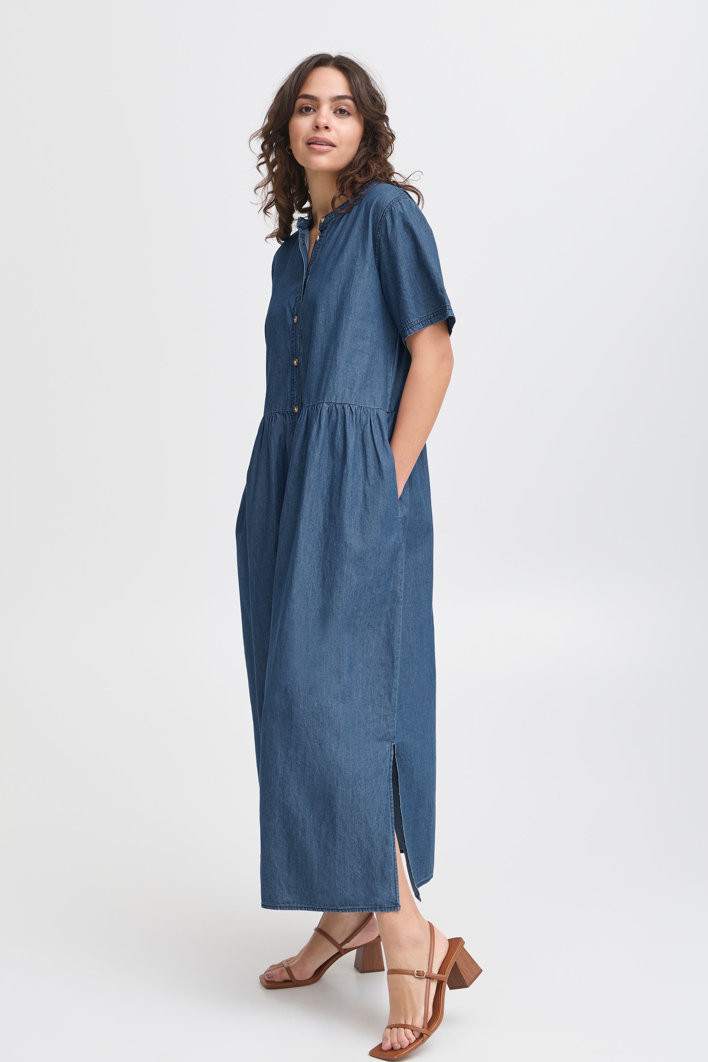 FRKINDRA Dress LOOKBOOK FRONT 20615746-200077