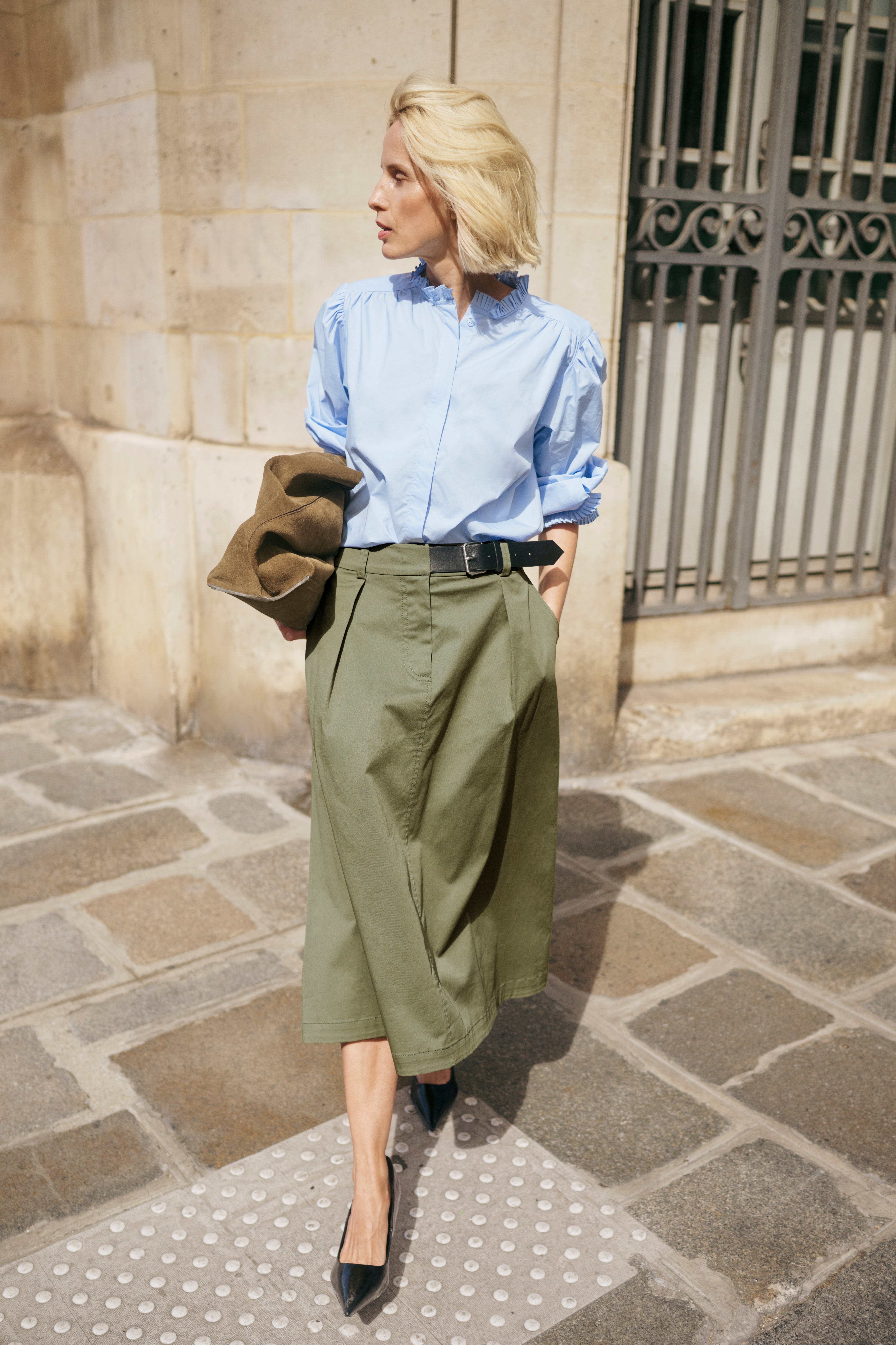 KBEgina Rock LOCATION NONE 10105875-180312