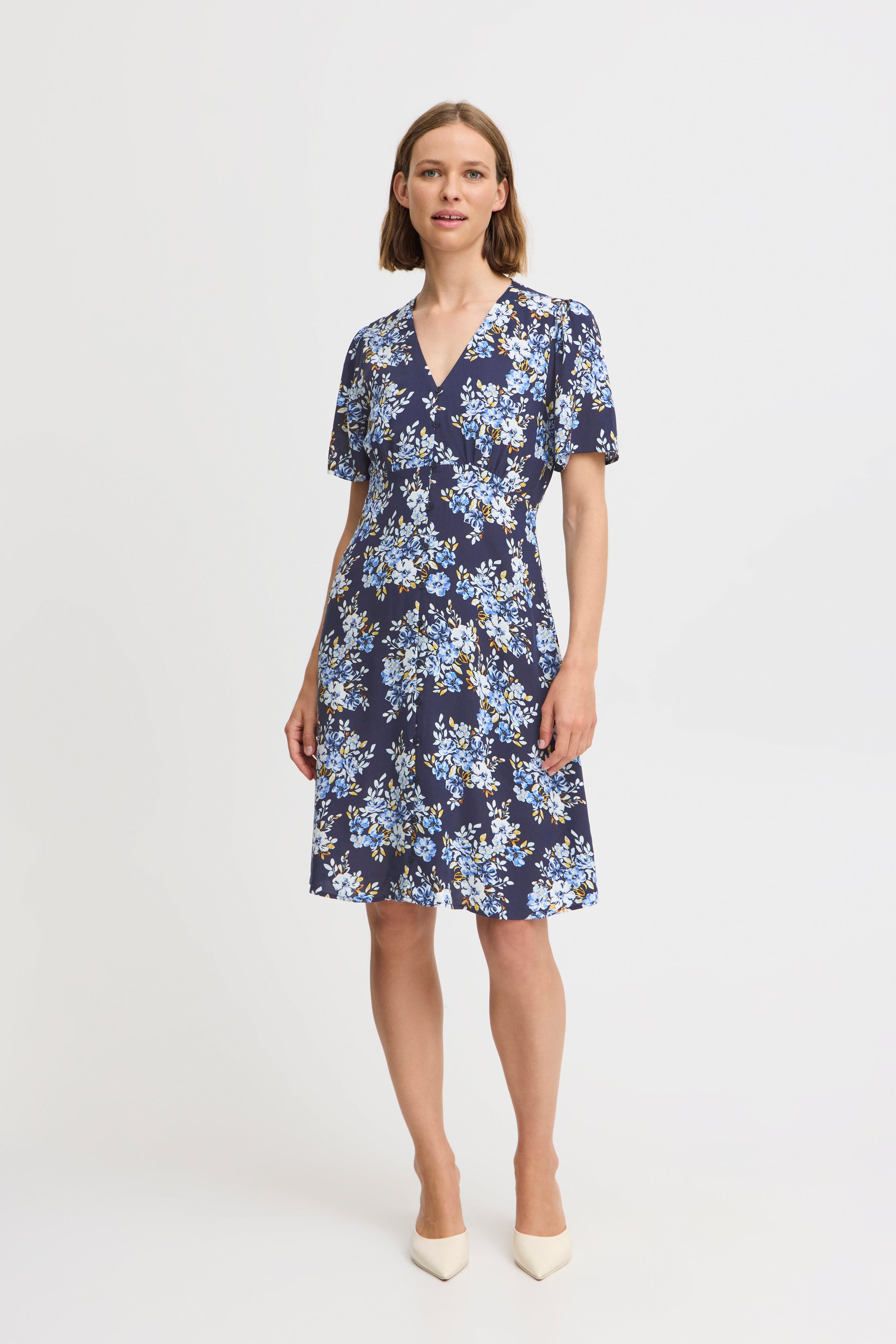 BYMMJOELLA Kleid LOOKBOOK FRONT 20814532-204600