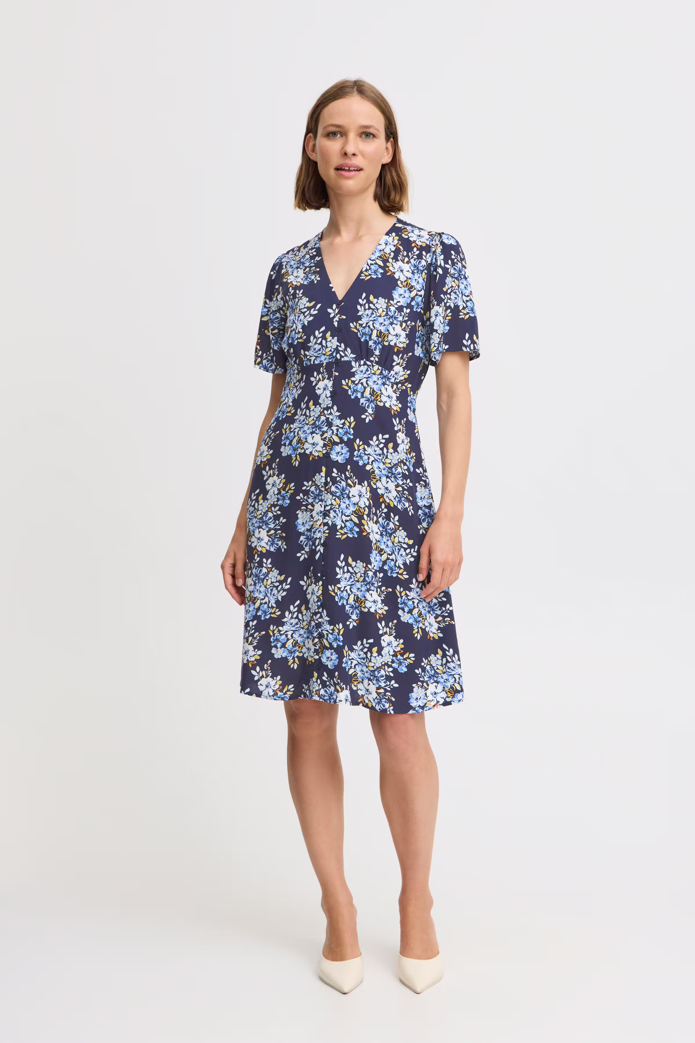 BYMMJOELLA Kleid LOOKBOOK FRONT 20814532-204600