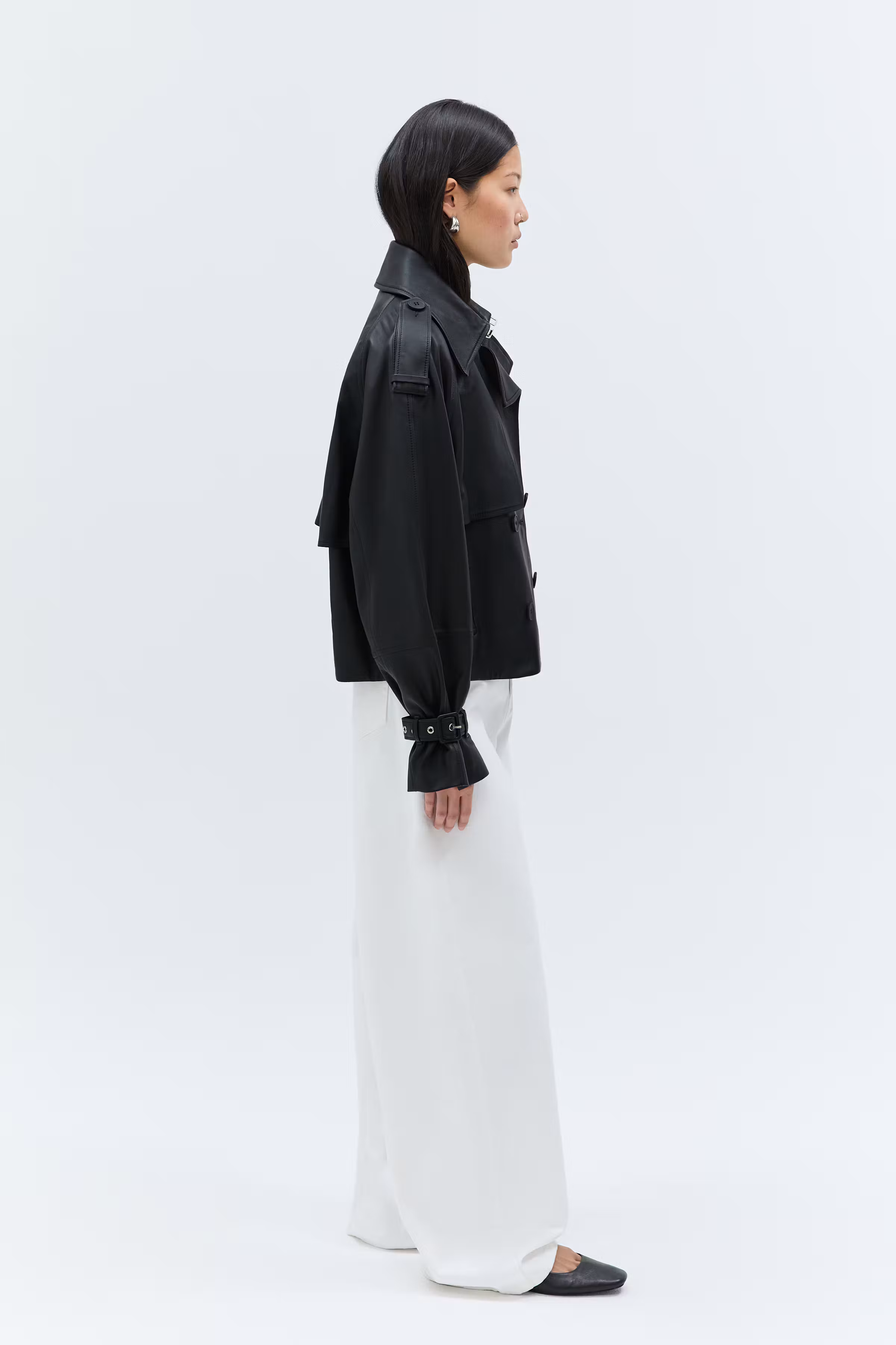 IOLUNA Outerwear LOOKBOOK FRONT 30600686-BK999