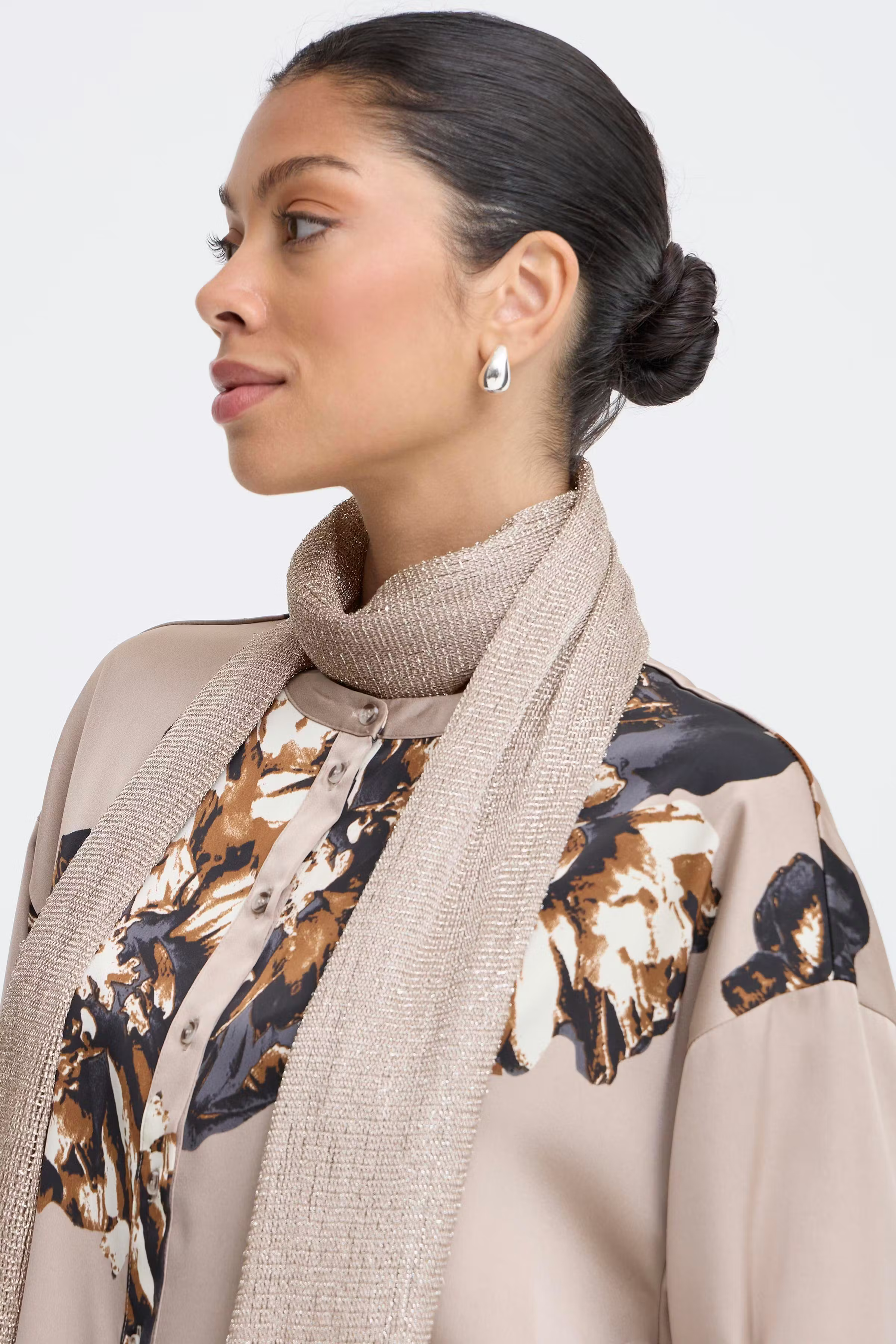 BYVOET Skjerf LOOKBOOK DETAIL 20818374-900003566