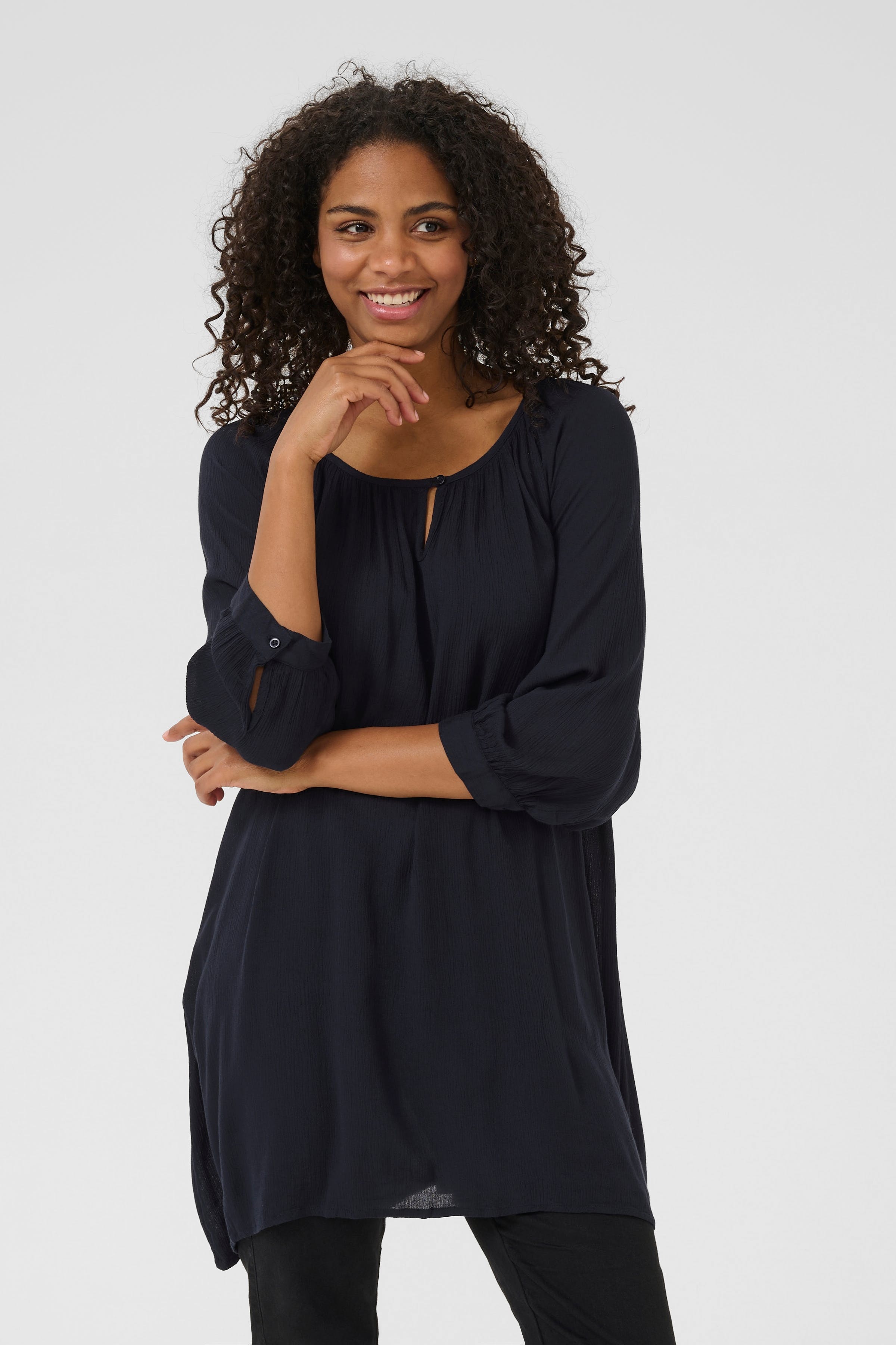 Amber Tunic LOOKBOOK FRONT 501030-52737