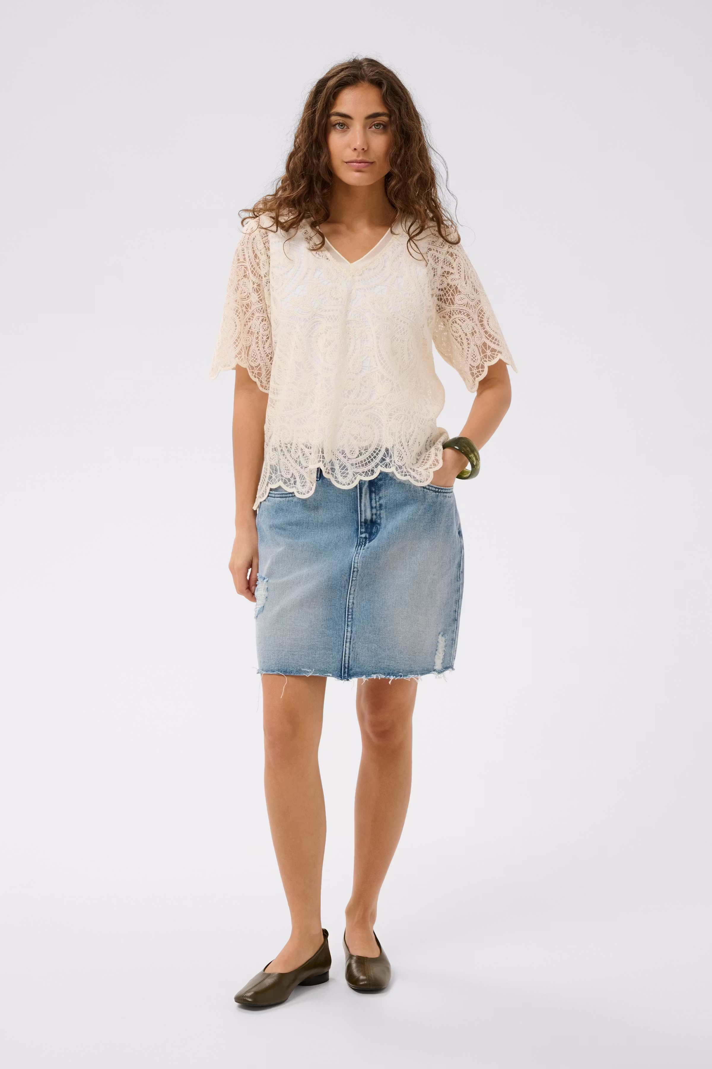 CUjuko Blondebluse LOOKBOOK FRONT 50113109-120304