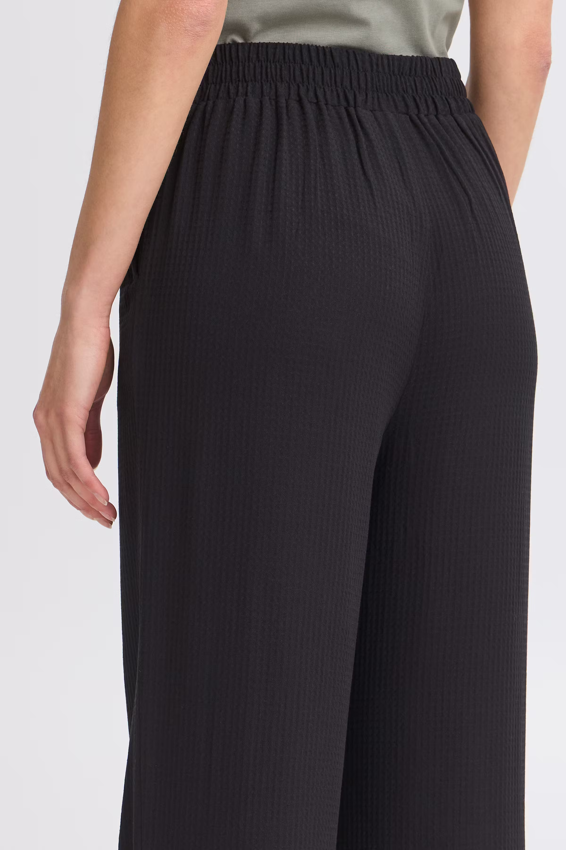 FROLINE Hose LOOKBOOK DETAIL 20615801-200113